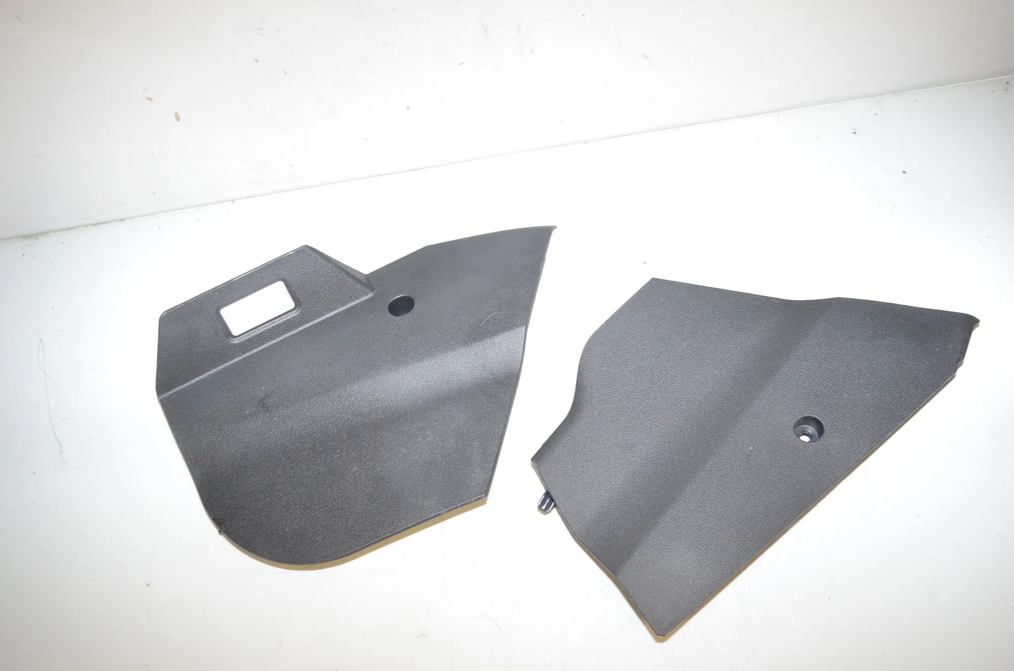 Other Trim Parts – OEM 6823285 · BMW 1 (F40) (2019 - -) (F40)118i 2020
