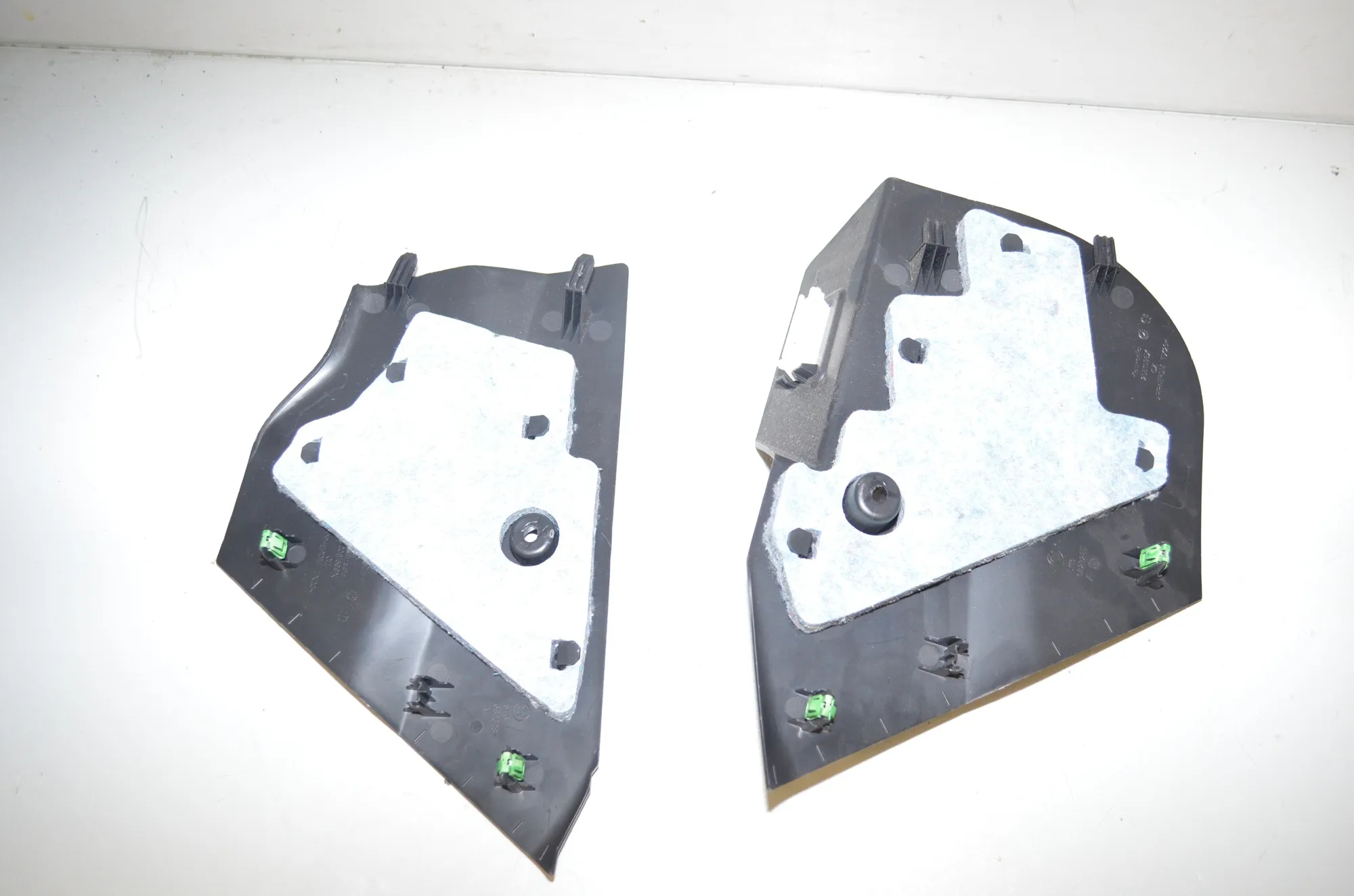 Other Trim Parts – OEM 6823285 · BMW 1 (F40) (2019 - -) (F40)118i 2020 – 3