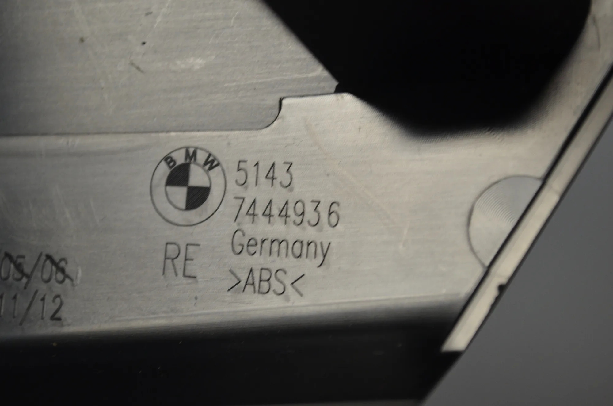 Door Sill Trim Kit – OEM 7444942 · BMW 1 (F40) (2019 - -) (F40)118i 2020 – 14