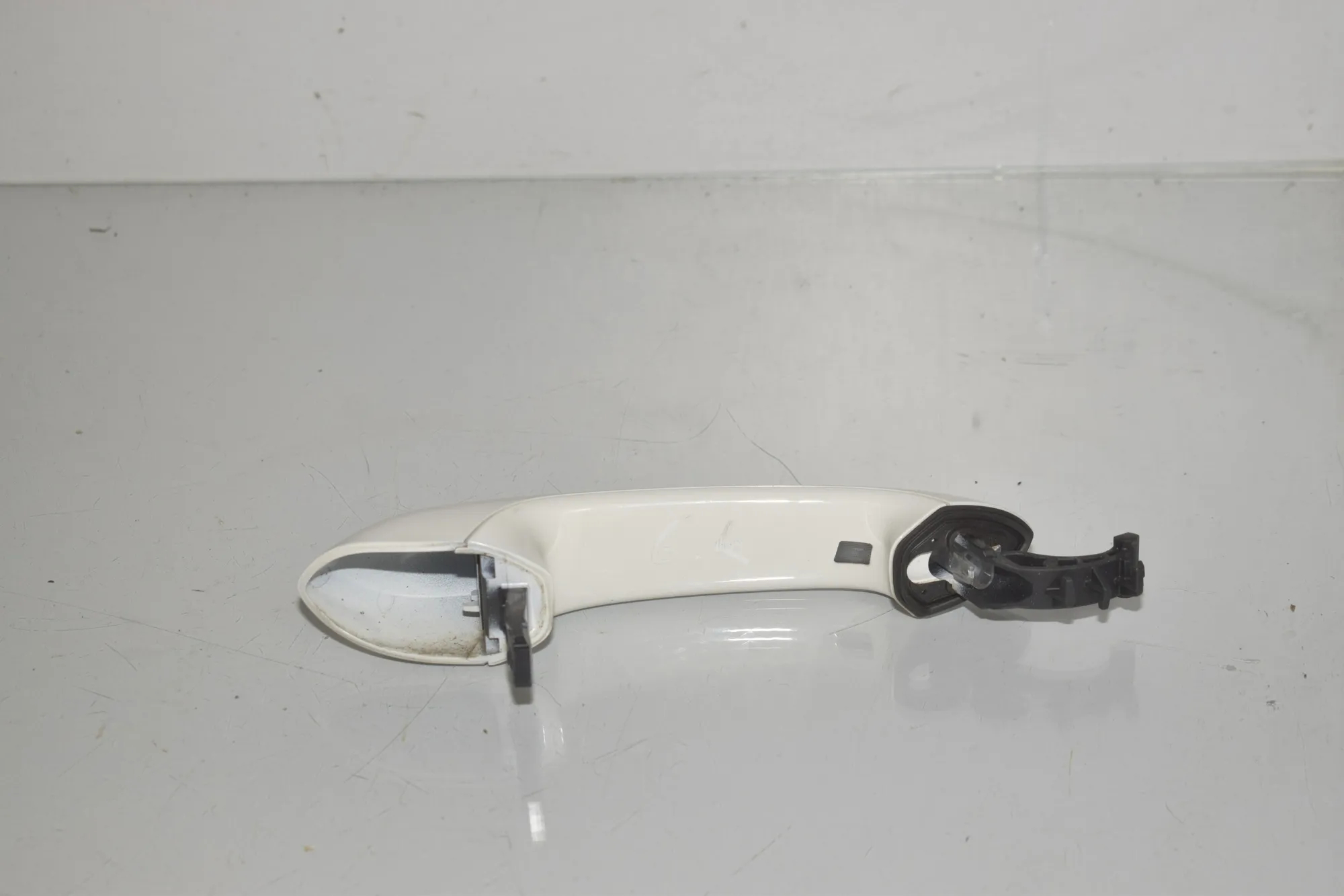 Rear Left Door Exterior Handle – OEM 9491457 · BMW 1 (F40) (2019 - -) (F40)118i 2020 – 3