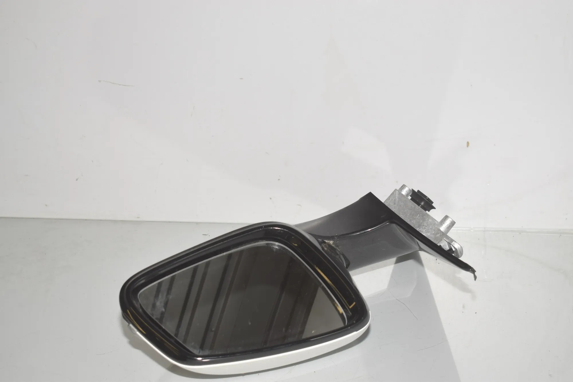 Right Side Wing Mirror – OEM 9448490 · BMW 1 (F40) (2019 - -) (F40)118i 2020 – 4