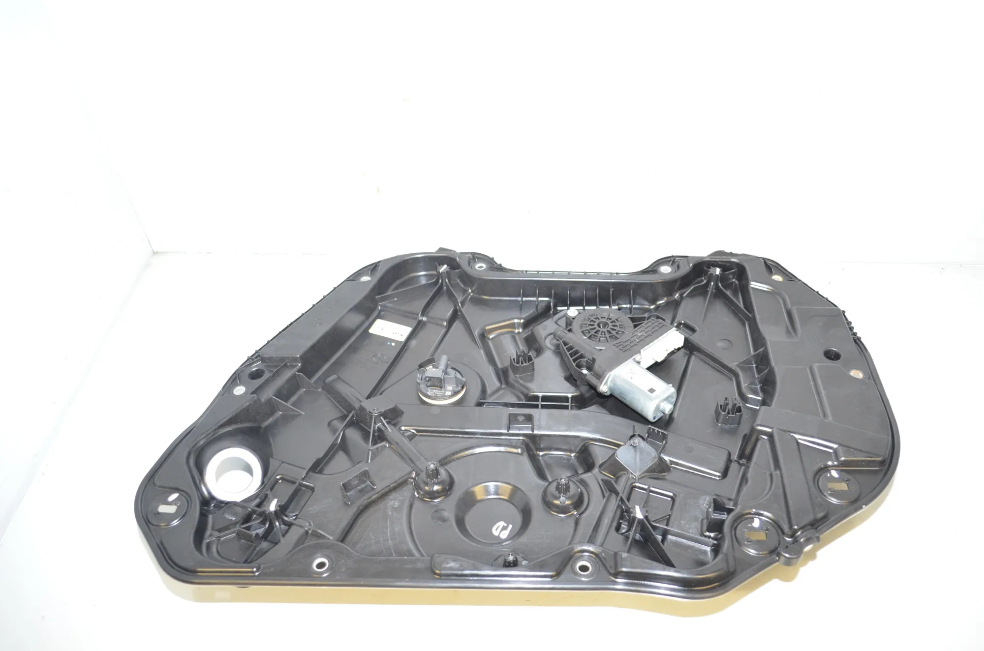 Front Right Door Window Regulator – OEM 5A02FB2 · BMW 1 (F40) (2019 - -) (F40)118i 2020 – 2