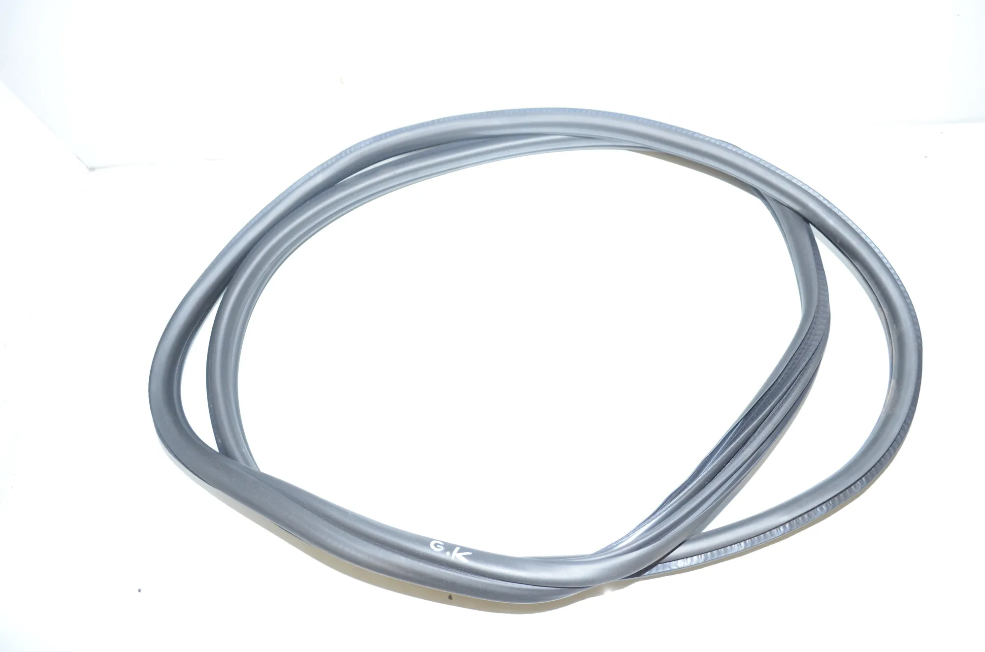 Rear Left Door Seal Rubber – OEM 9880689 · BMW 1 (F40) (2019 - -) (F40)118i 2020