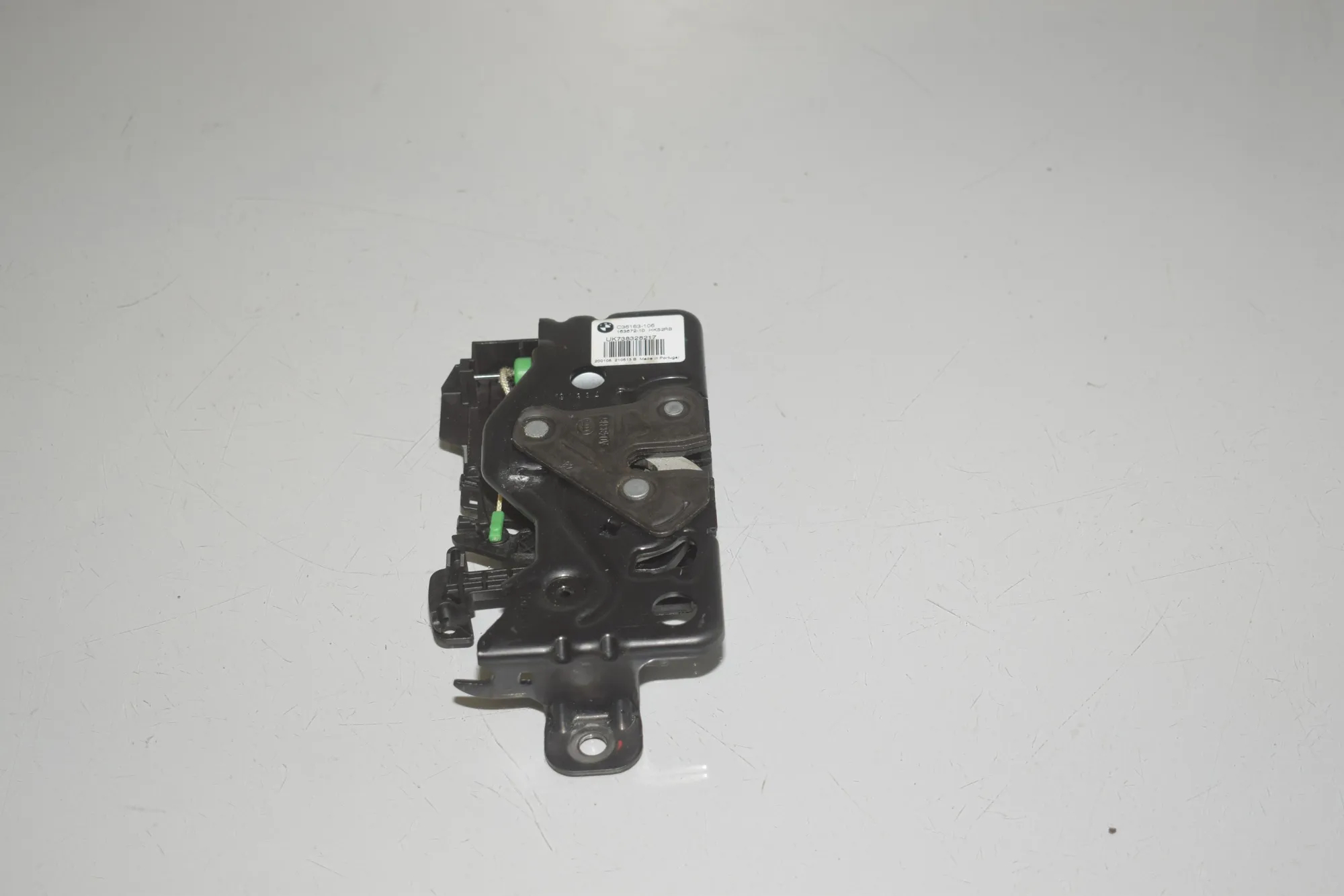 Tailgate Boot Lock – OEM 7383282 · BMW 1 (F40) (2019 - -) (F40)118i 2020 – 2