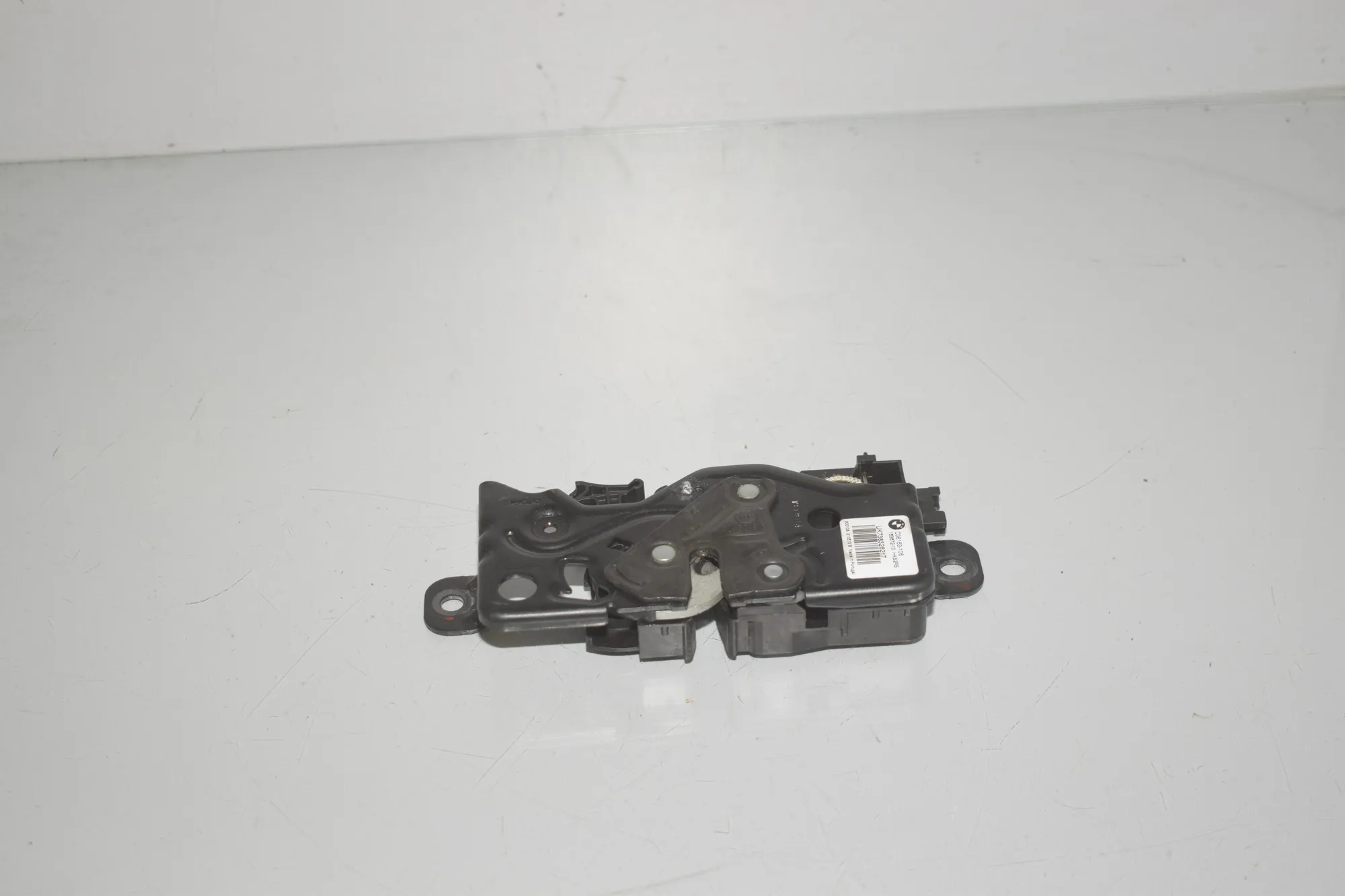 Tailgate Boot Lock – OEM 7383282 · BMW 1 (F40) (2019 - -) (F40)118i 2020