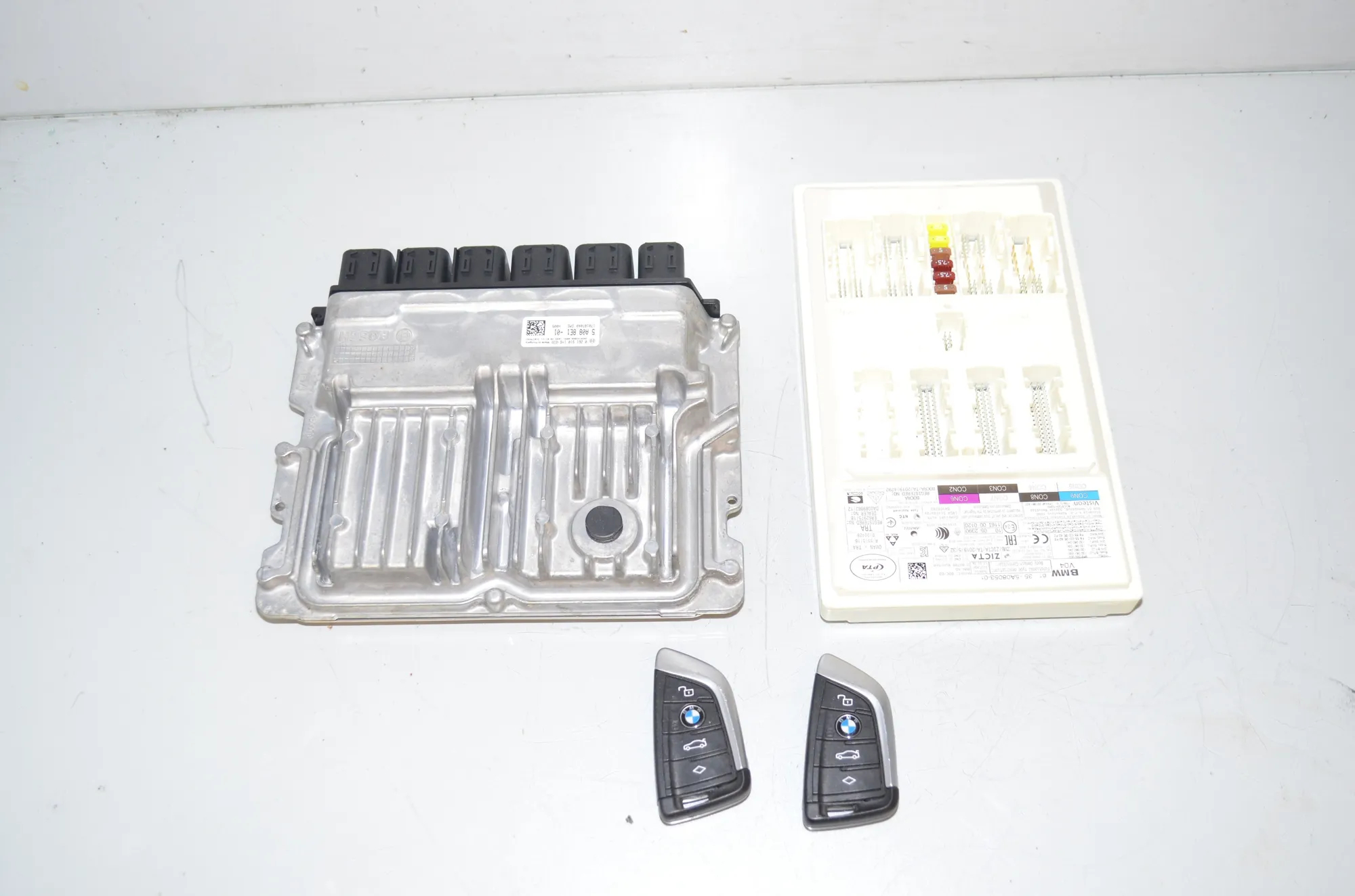 Engine Ignition ECU Set – OEM 5A08053 · BMW 1 (F40) (2019 - -) (F40)118i 2020