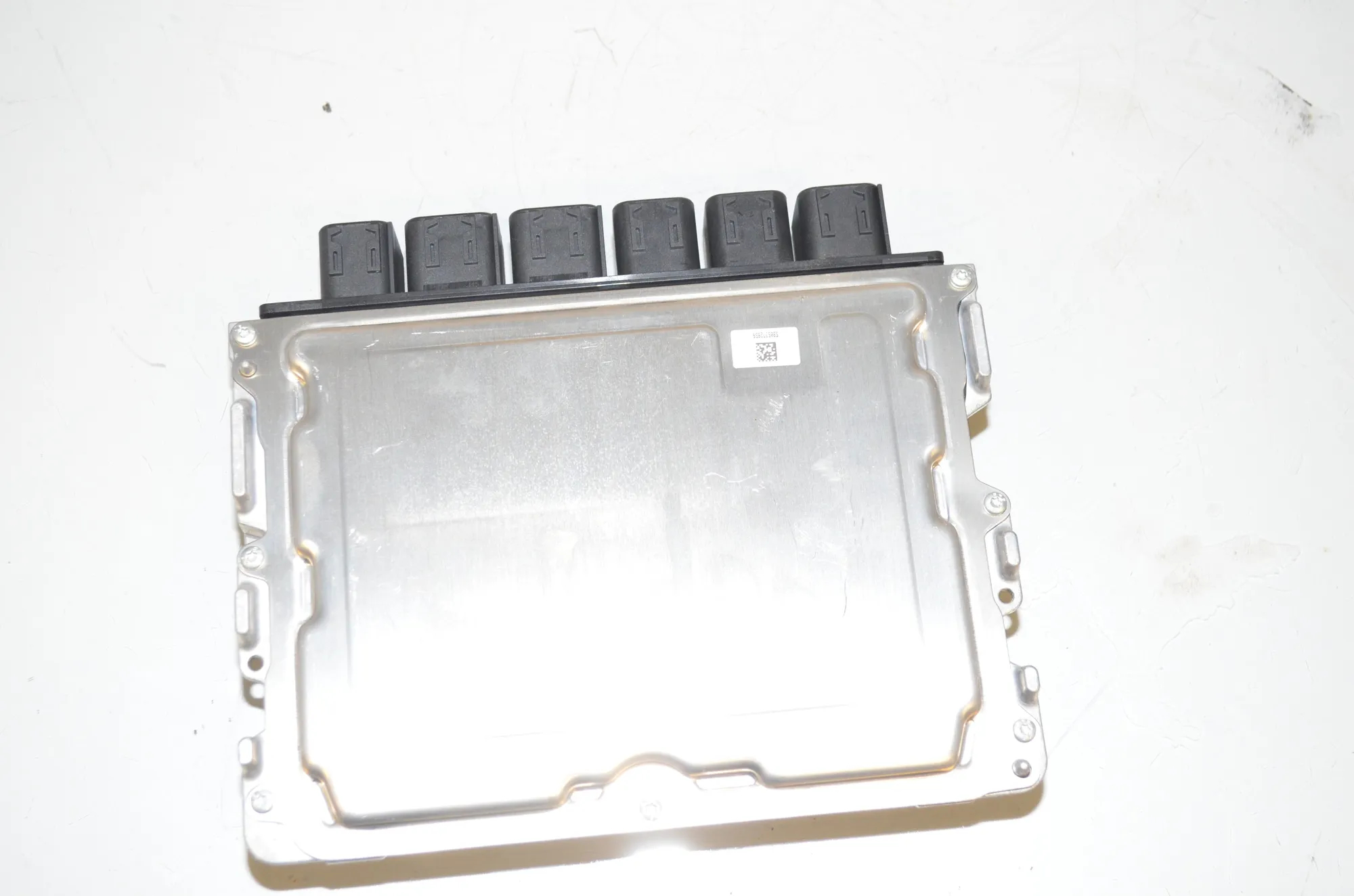 Engine Ignition ECU Set – OEM 5A08053 · BMW 1 (F40) (2019 - -) (F40)118i 2020 – 6