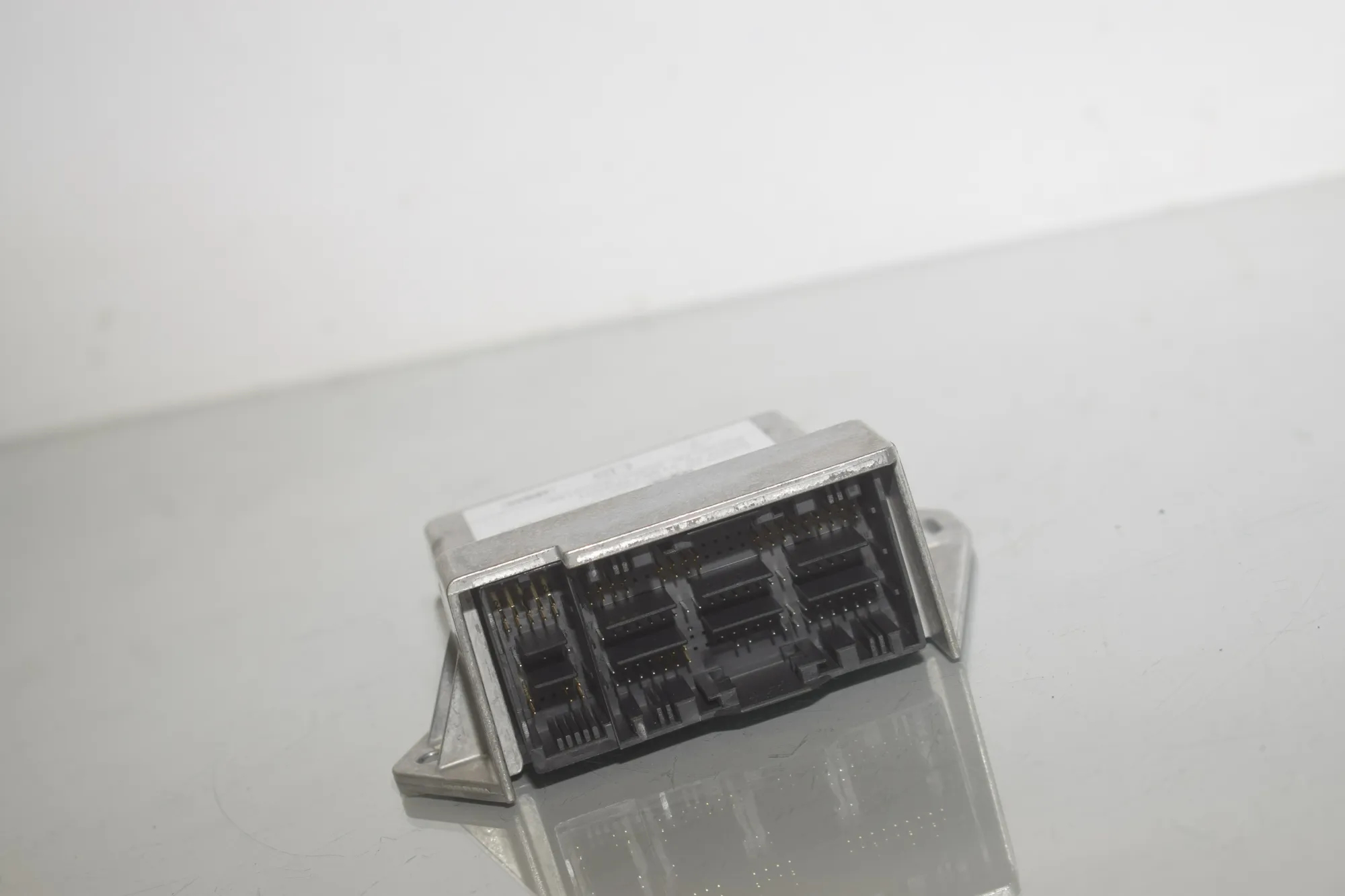 SRS Control Unit – OEM 9873895 · BMW 1 (F40) (2019 - -) (F40)118i 2020 – 3
