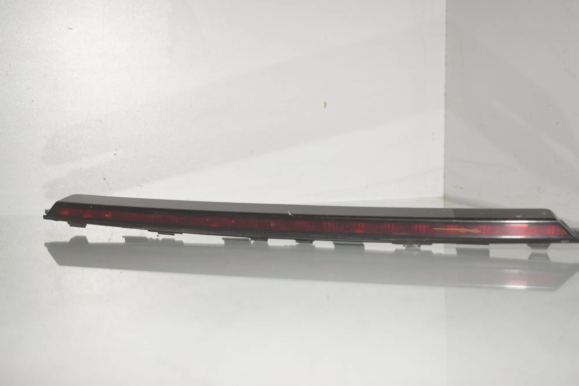 Rear Third Brake Stop Light – OEM 7450659 · BMW 1 (F40) (2019 - -) (F40)118i 2020 – 3