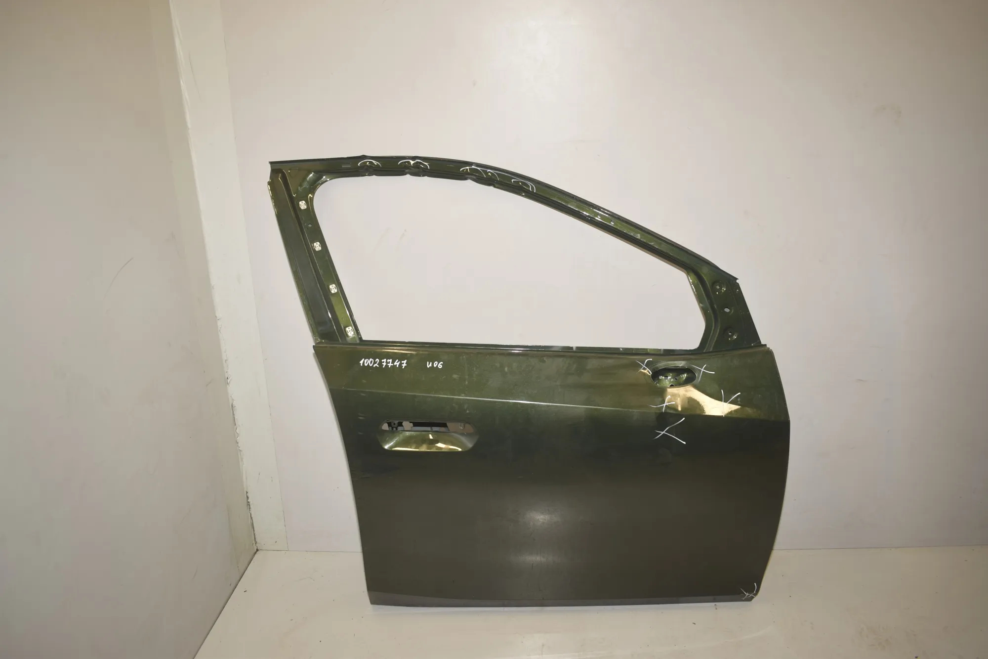 Front Right Door · BMW 2 Active Tourer (U06) (2021 - -) 218d 2022