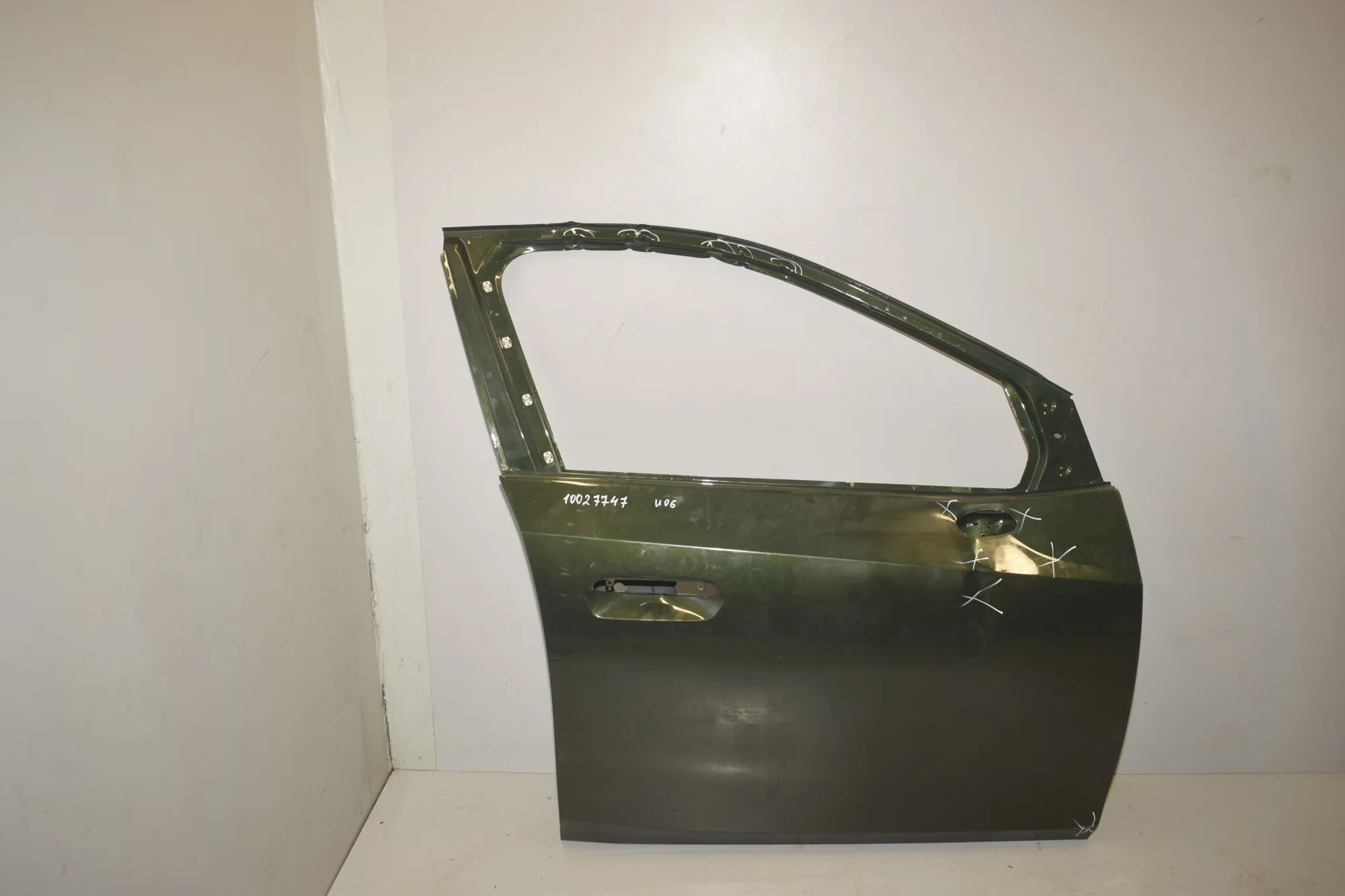 Front Right Door · BMW 2 Active Tourer (U06) (2021 - -) 218d 2022 – 2