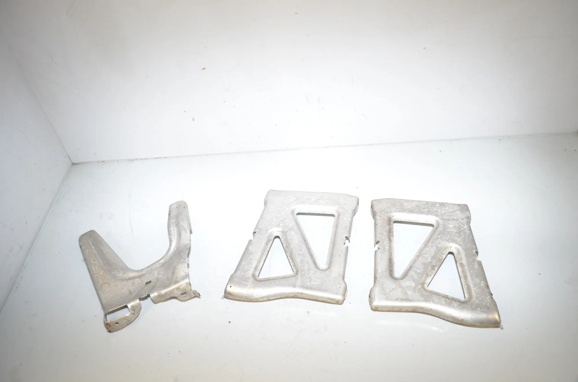 Bracket – OEM 7436796 · BMW 1 (F40) (2019 - -) (F40)118i 2020 – 2