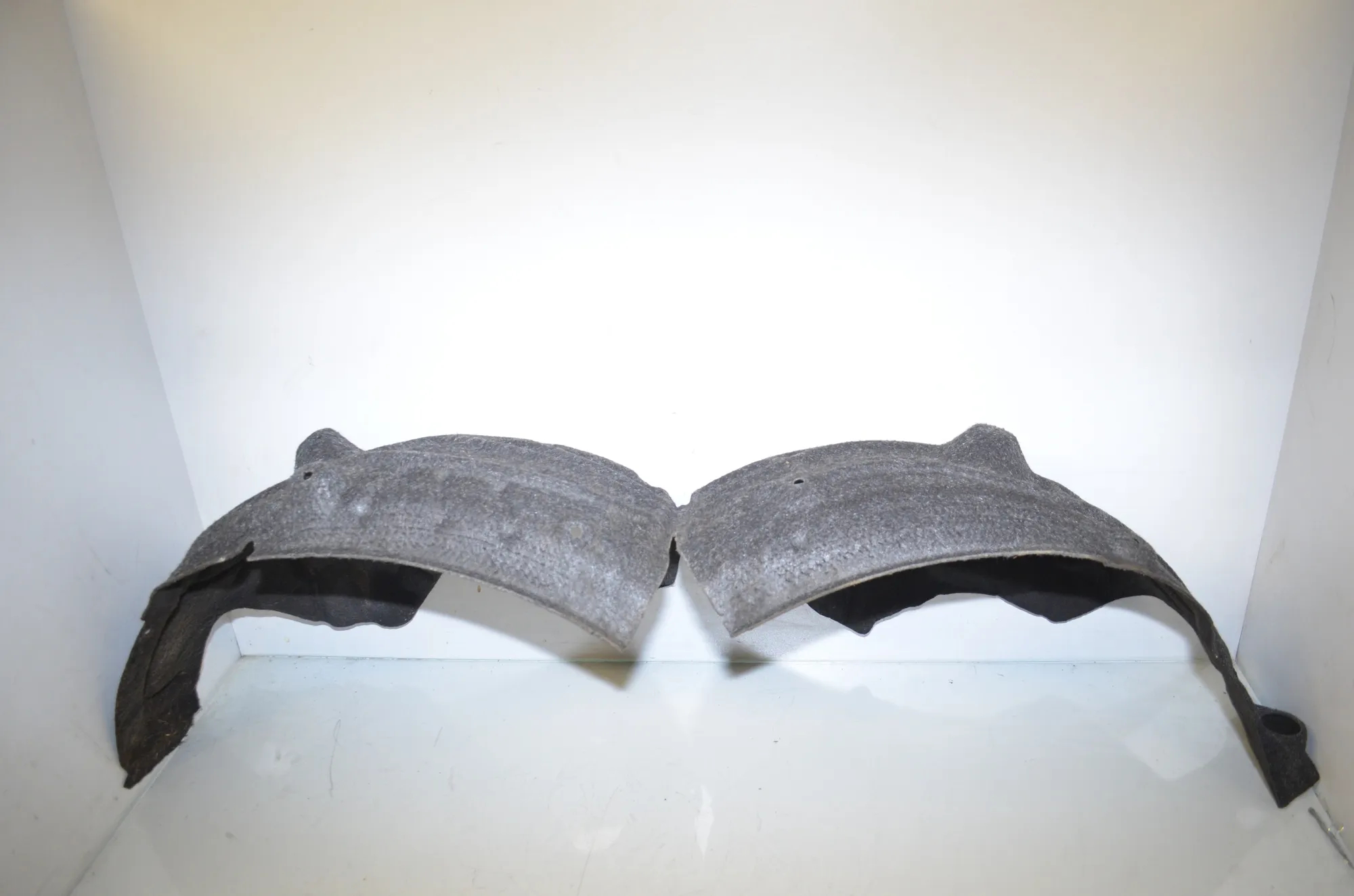 Rear Right Arch Liner – OEM 7440180 · BMW 1 (F40) (2019 - -) (F40)118i 2020 – 2