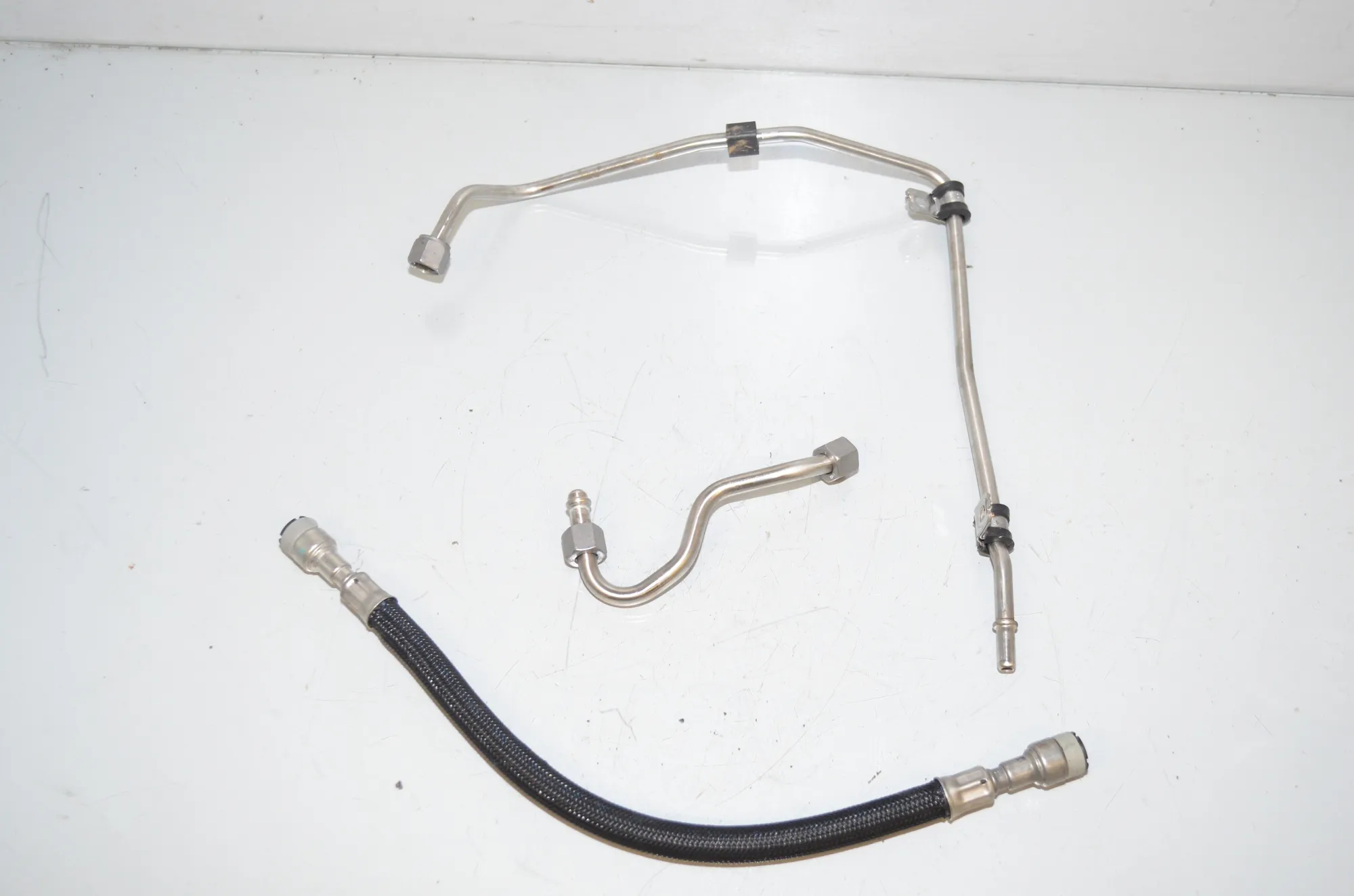 Fuel Pipe – OEM 8600440 · BMW 1 (F40) (2019 - -) (F40)118i 2020 – 2