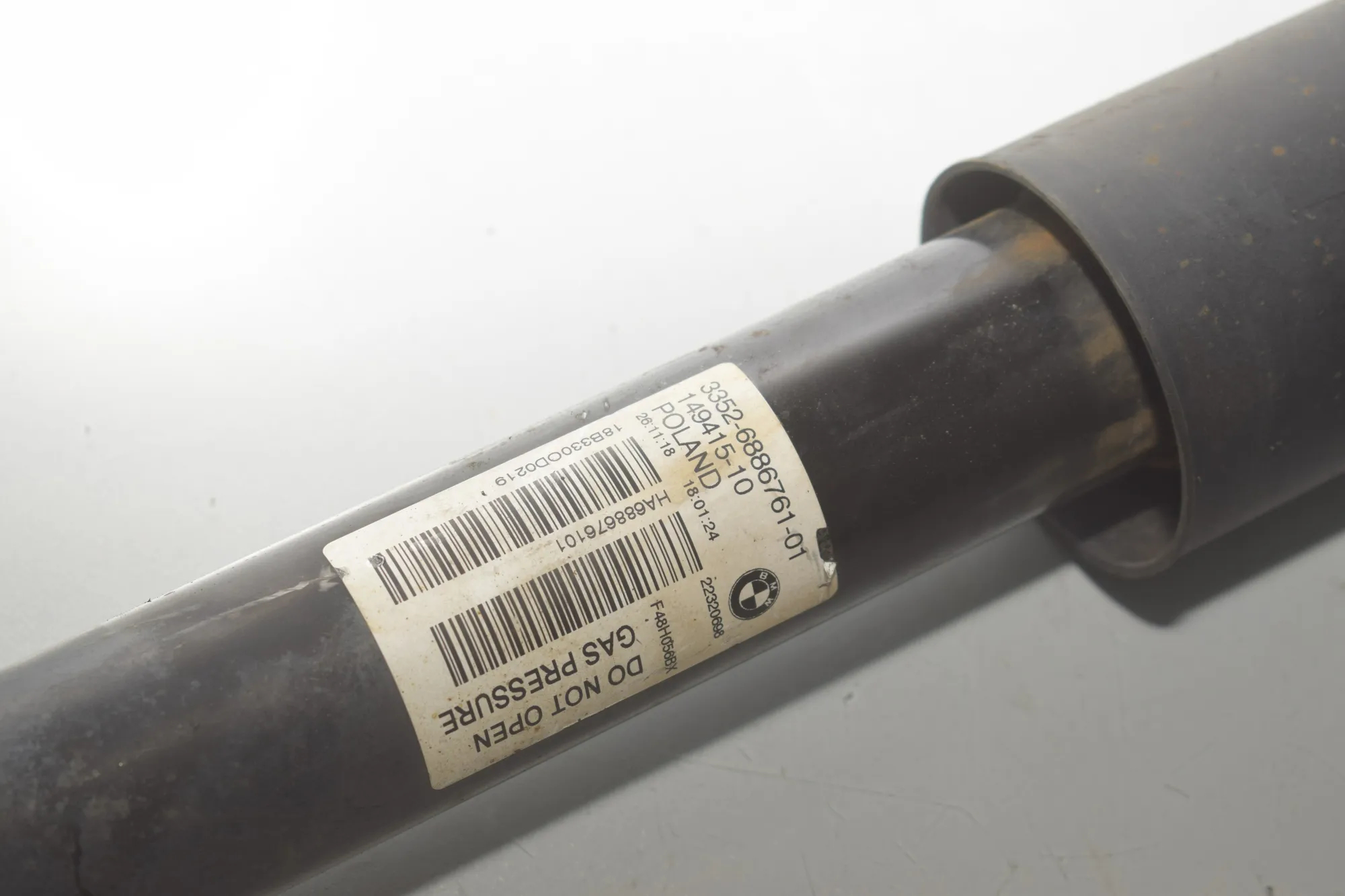 Rear Left Shock Absorber – OEM 6886761 · BMW X1 (F48) xDrive 18 d 2018 – 4