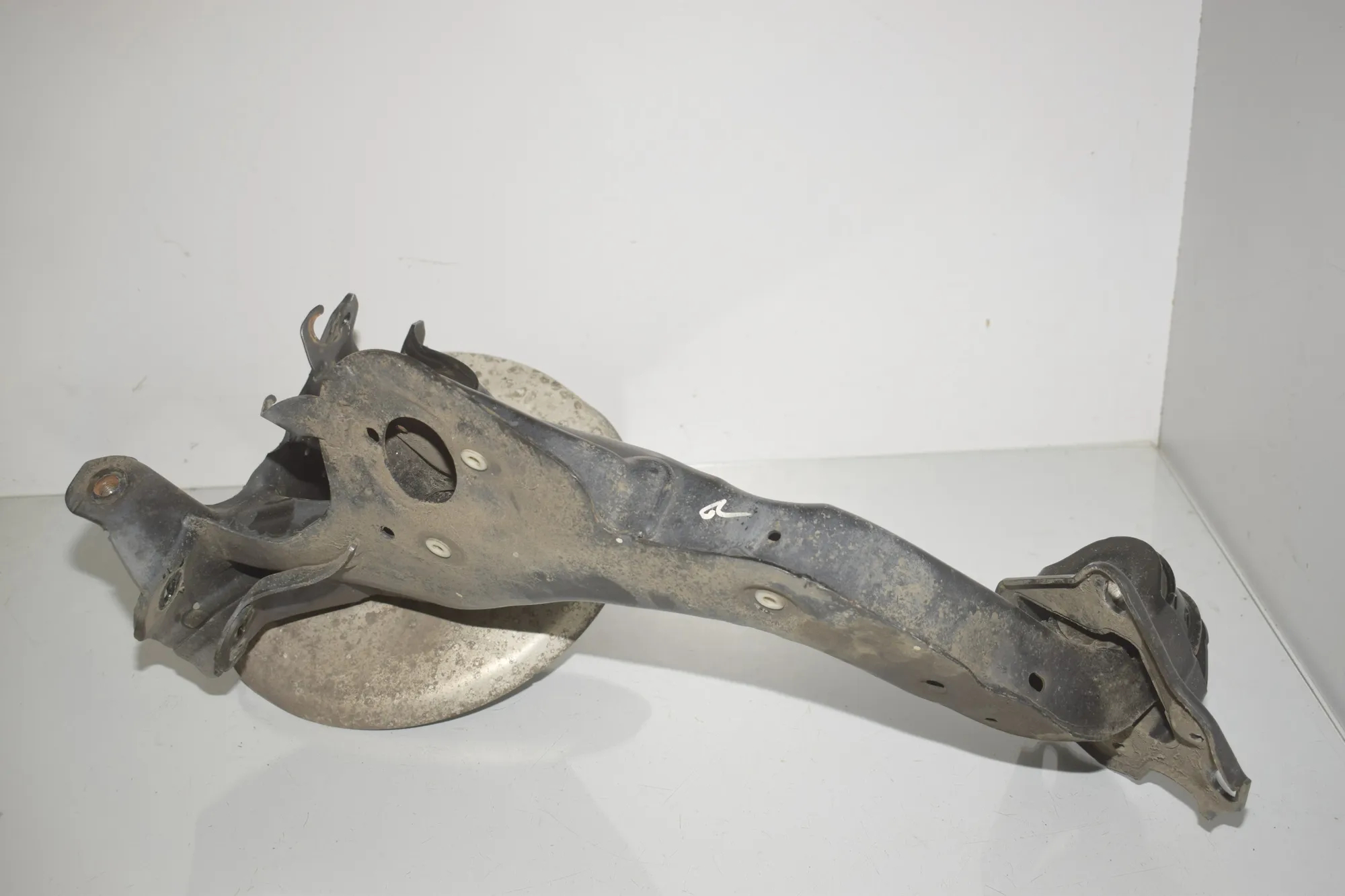Rear Left Wheel Hub Spindle – OEM 8842879 · BMW X1 (F48) xDrive 18 d 2018 – 4