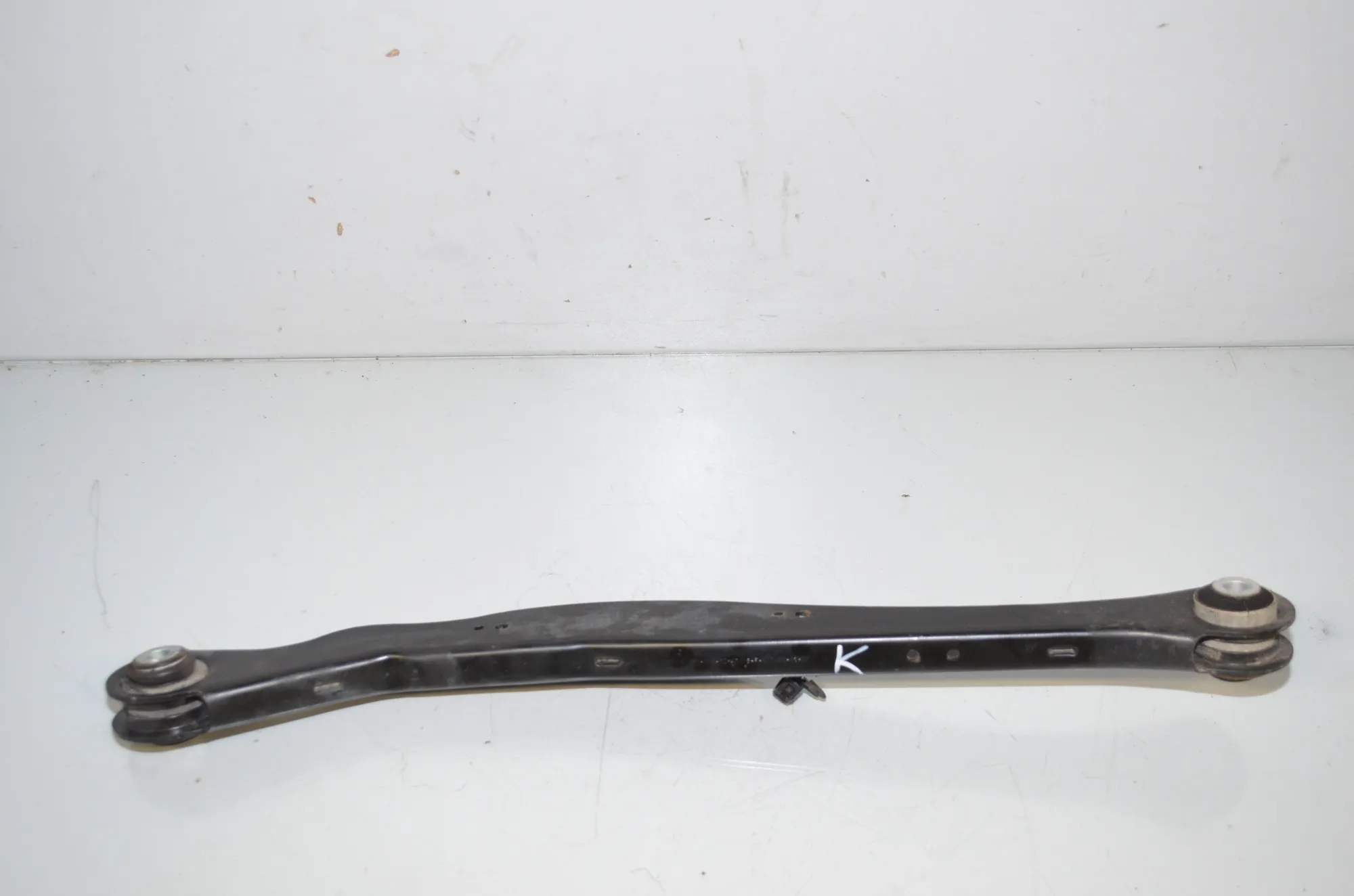 Rear Left Control Arm – OEM 6851563 · BMW X1 (F48) xDrive 18 d 2018 – 2