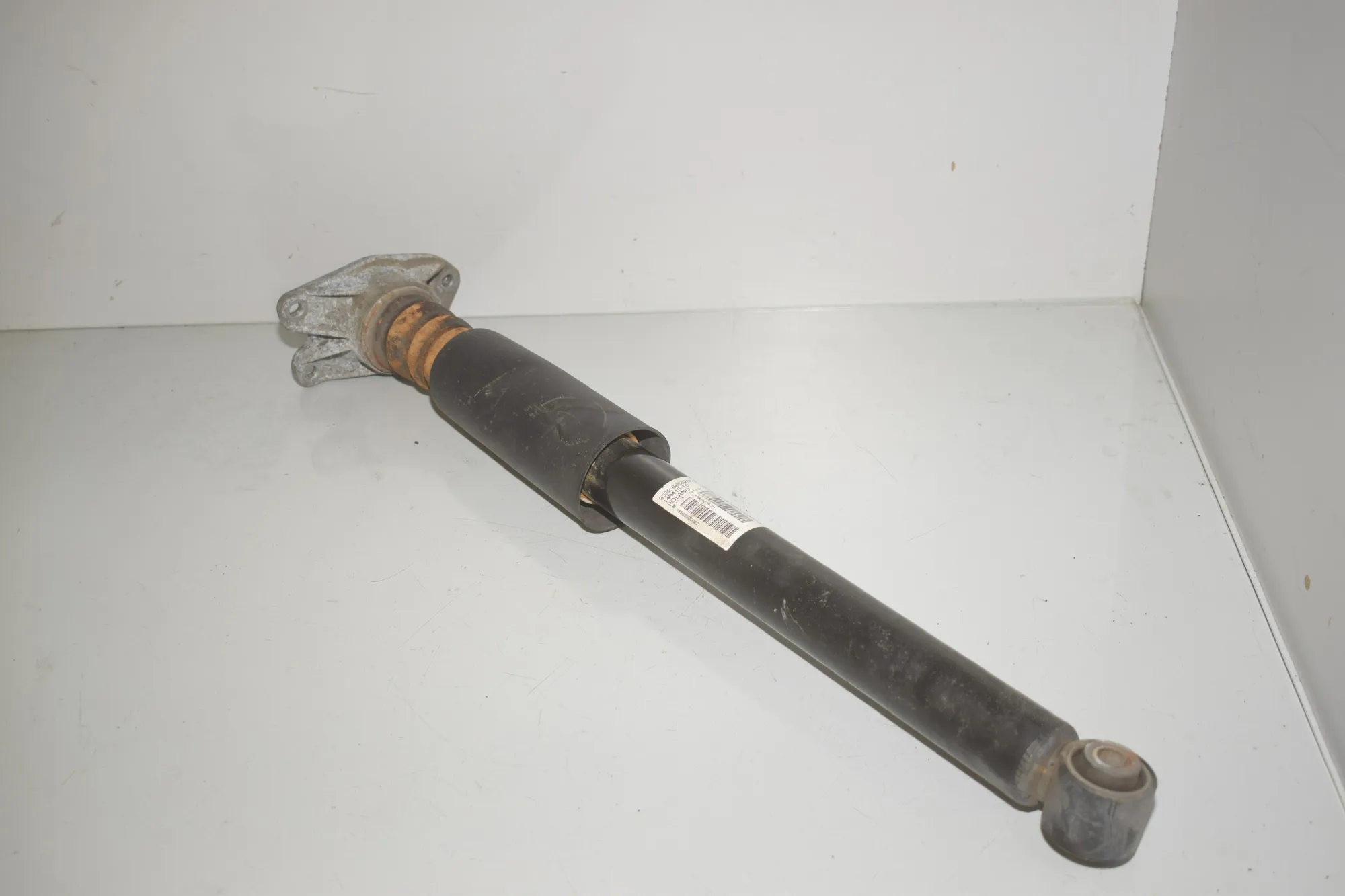 Rear Right Shock Absorber – OEM 6886761 · BMW X1 (F48) xDrive 18 d 2018 – 2