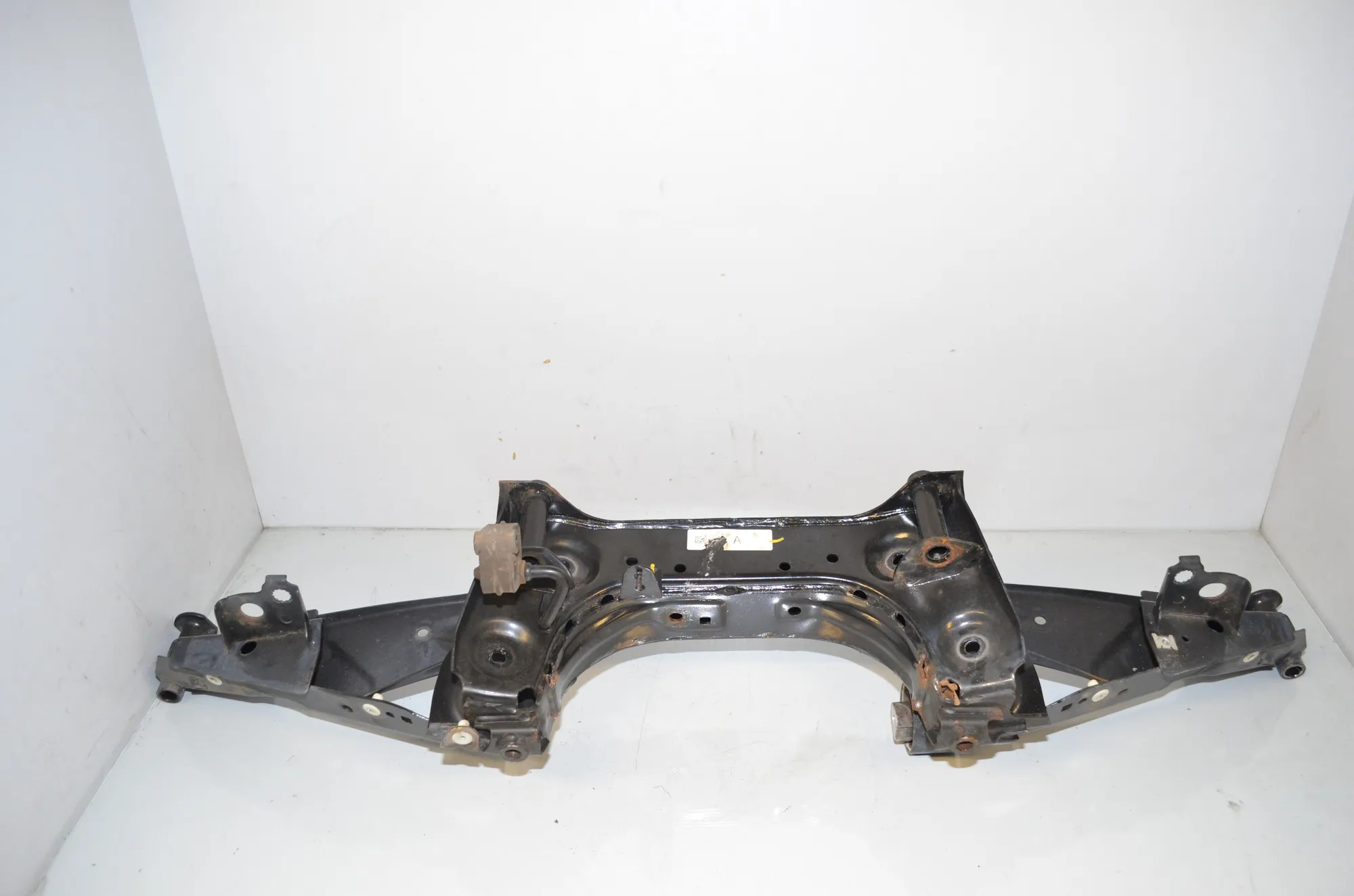 Rear Subframe – OEM 6862558 · BMW X1 (F48) xDrive 18 d 2018
