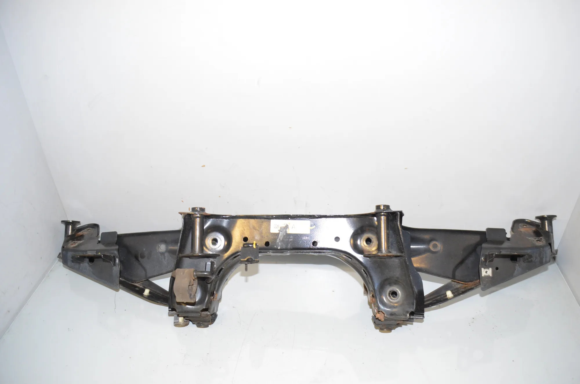 Rear Subframe – OEM 6862558 · BMW X1 (F48) xDrive 18 d 2018 – 4