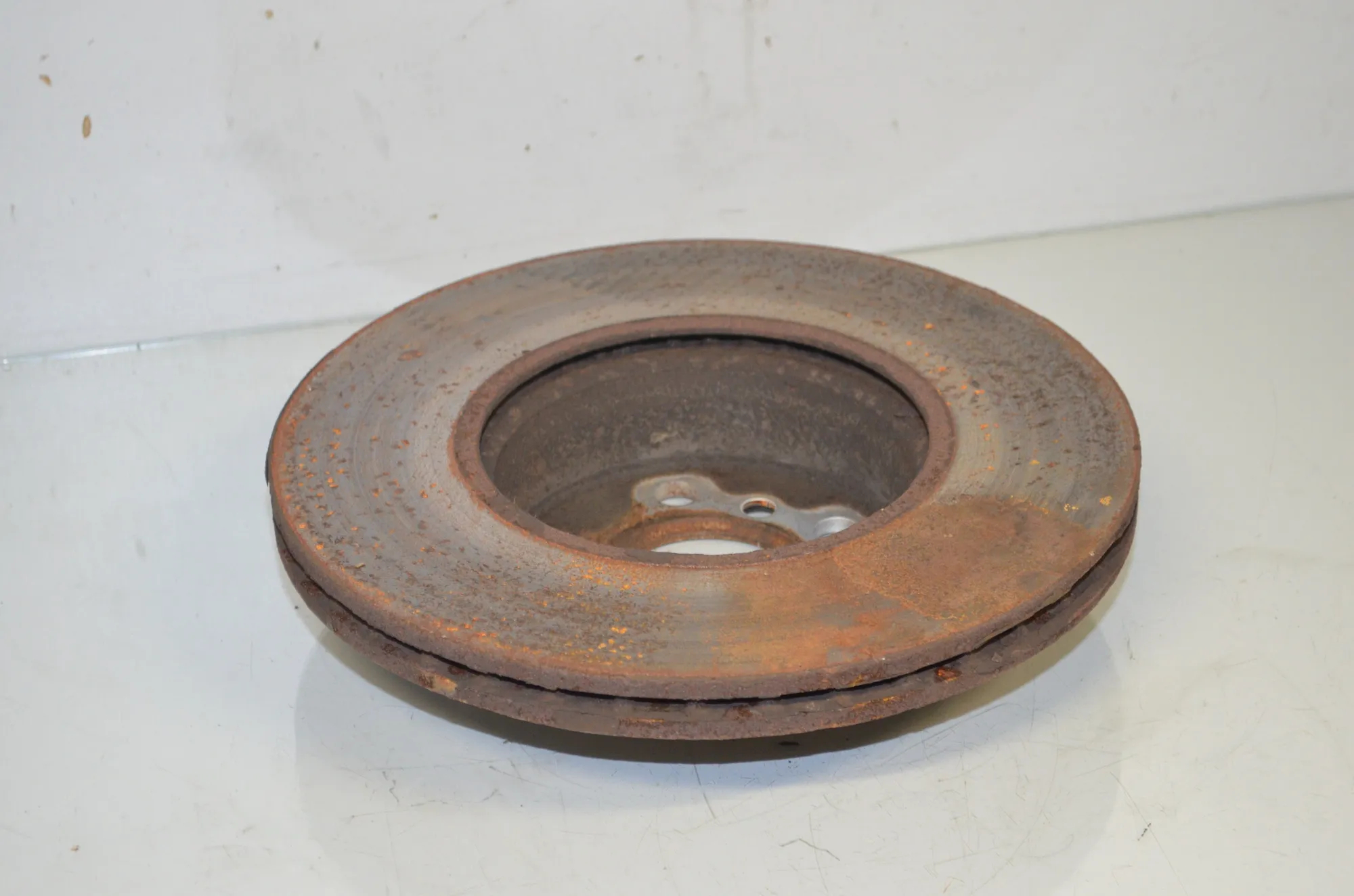 Front Left Brake Disc – OEM 6877212 · BMW 3 Touring (G21) (2019 - -) 320 d 2019 – 4