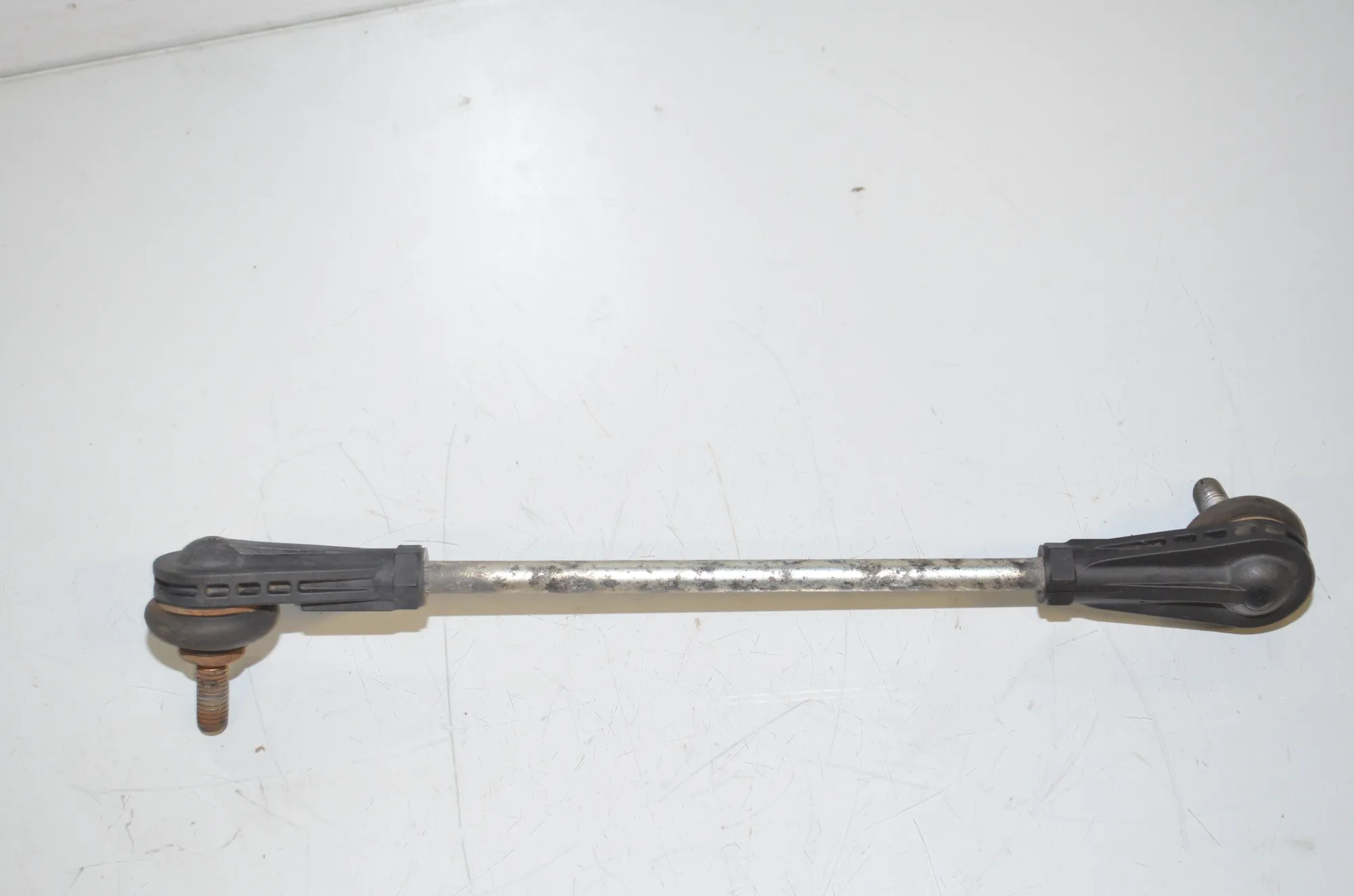 Front Right Stabilizer Link – OEM 6893360 · BMW 3 Touring (G21) (2019 - -) 320 d 2019 – 3