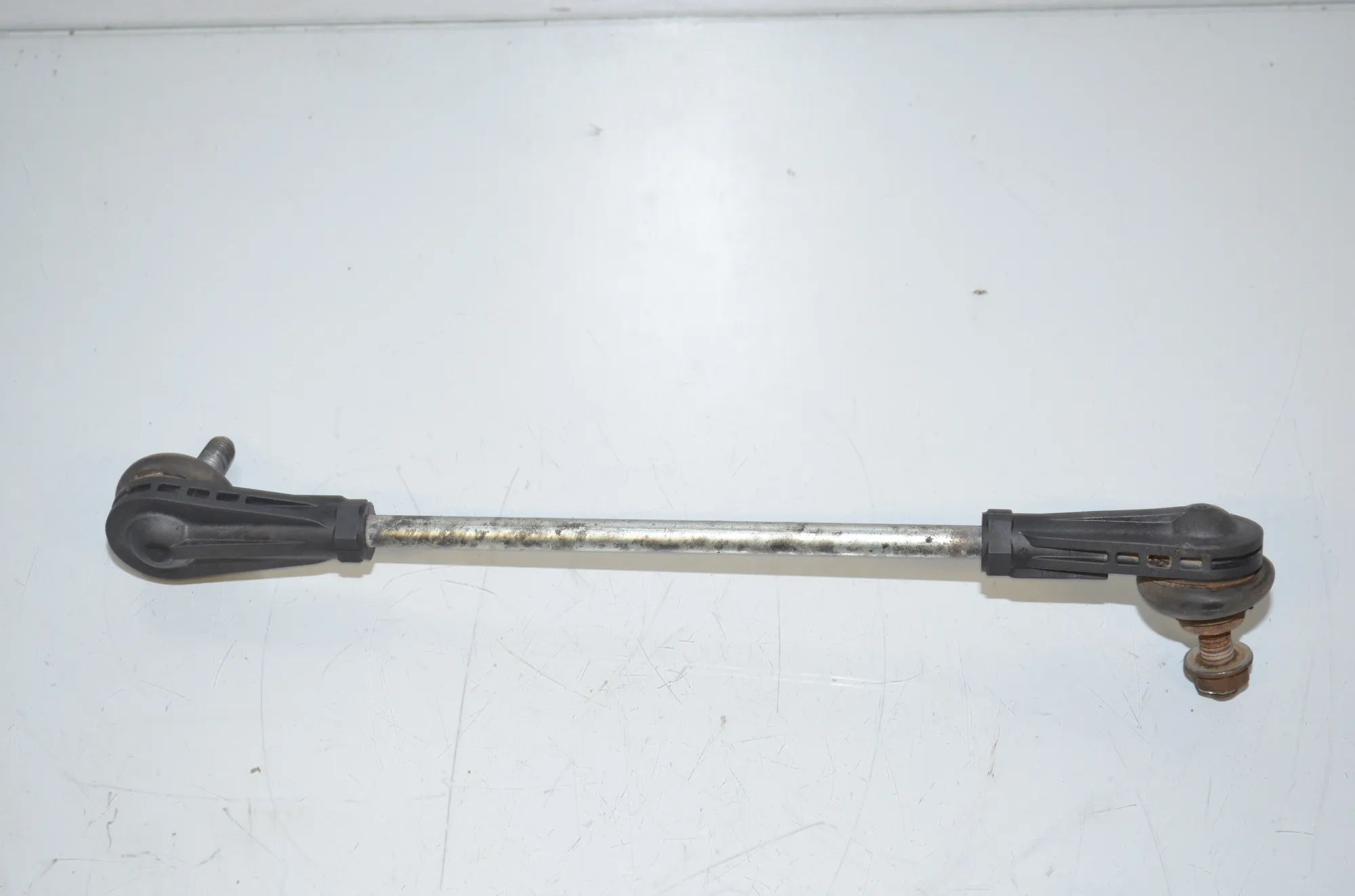 Front Left Stabilizer Link – OEM 6893359 · BMW 3 Touring (G21) (2019 - -) 320 d 2019 – 4