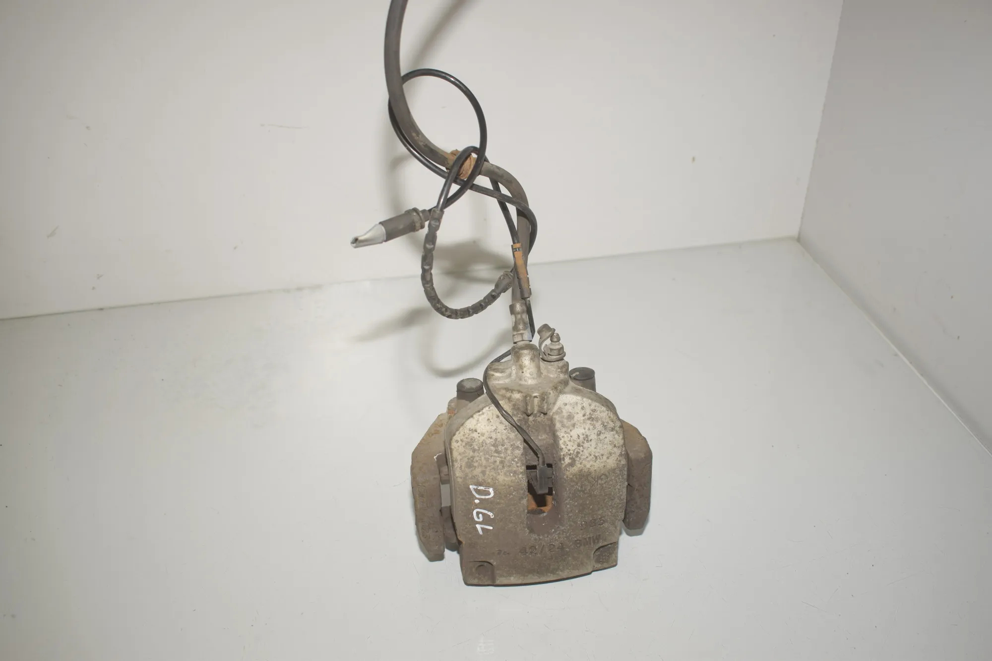 Rear Right Brake Caliper – OEM 6784180 · BMW X6 (E71, E72) xDrive 50 i 2008 – 2
