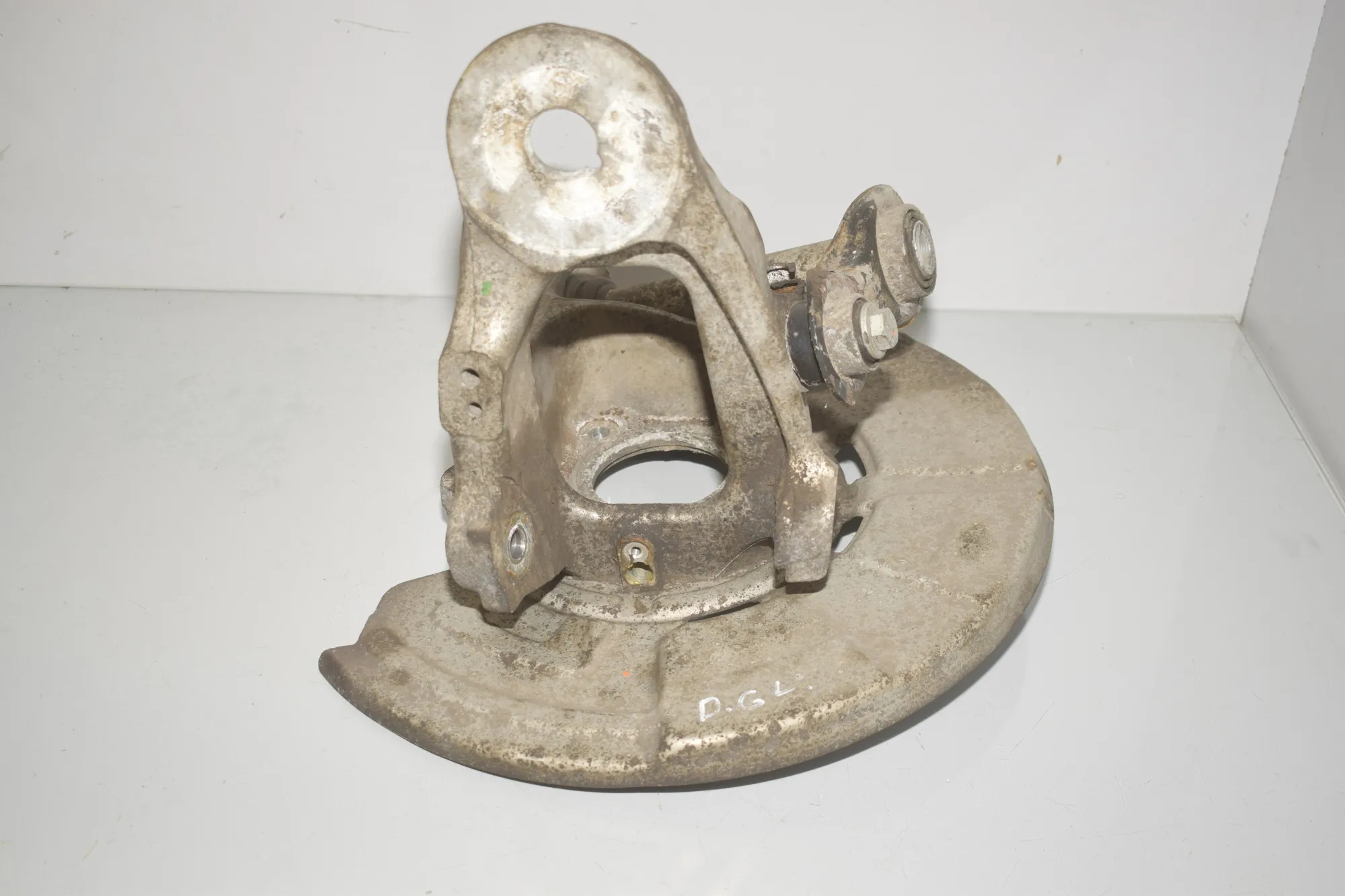 Rear Right Wheel Hub – OEM 6879102 · BMW X6 (E71, E72) xDrive 50 i 2008 – 3
