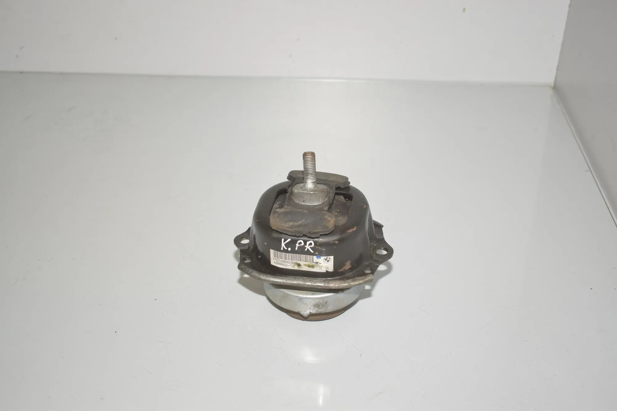 Left Side Engine Mount – OEM 6780653 · BMW X6 (E71, E72) xDrive 50 i 2008 – 2
