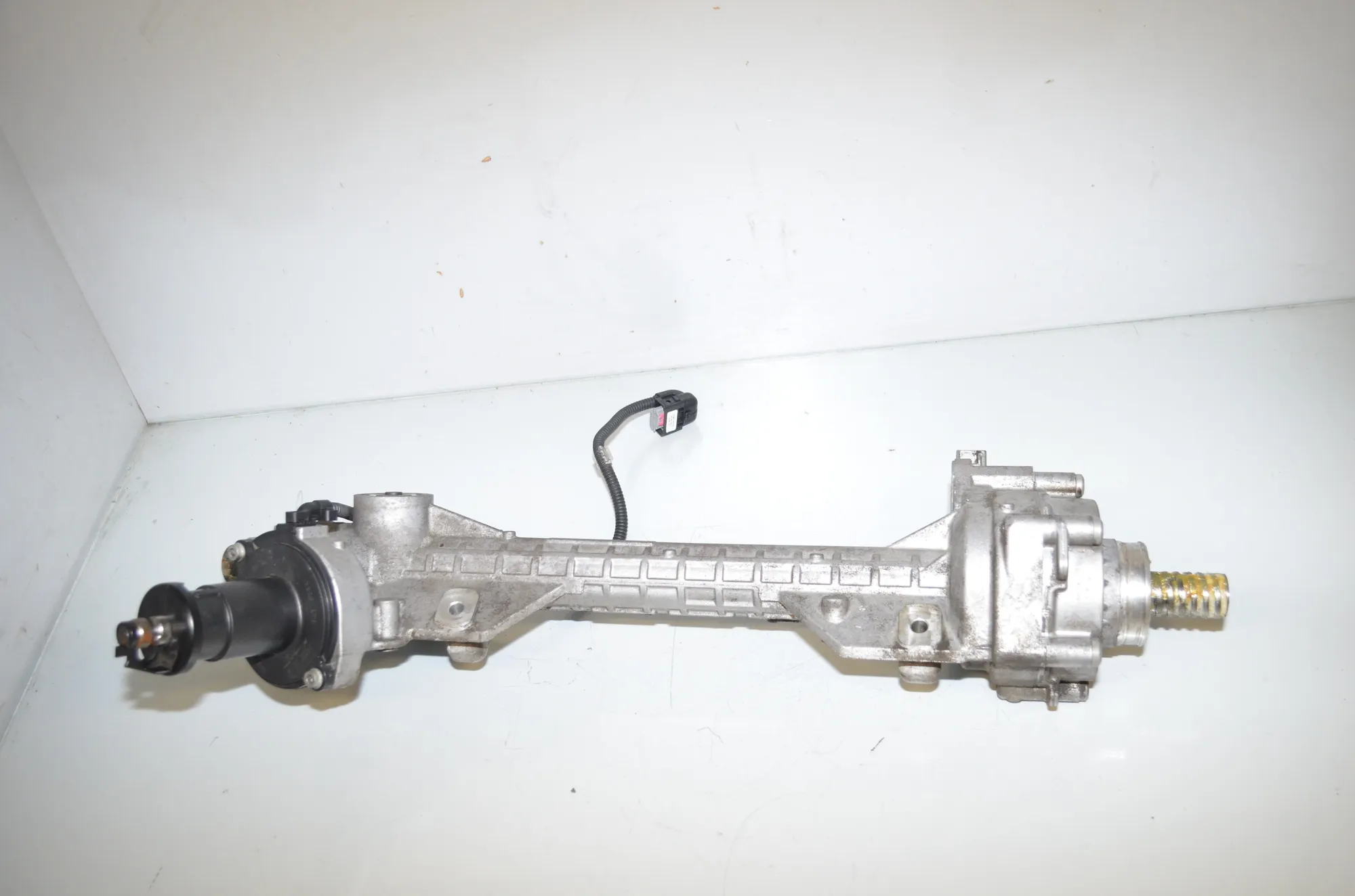 Steering Rack – OEM 6855880 · BMW X1 (E84) sDrive 20 i 2013 – 4