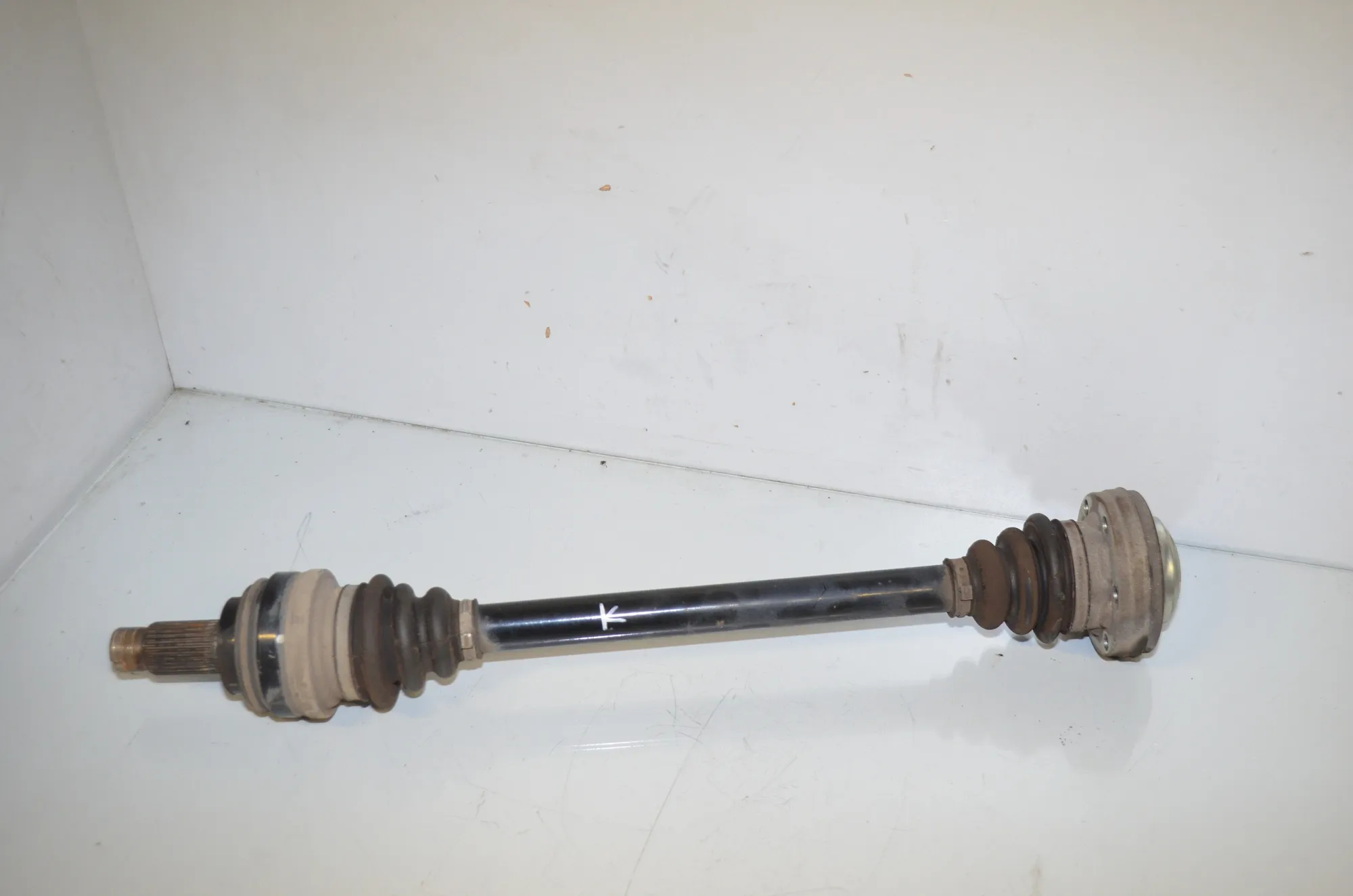 Rear Left Driveshaft – OEM 4608771 · BMW X1 (E84) sDrive 20 i 2013
