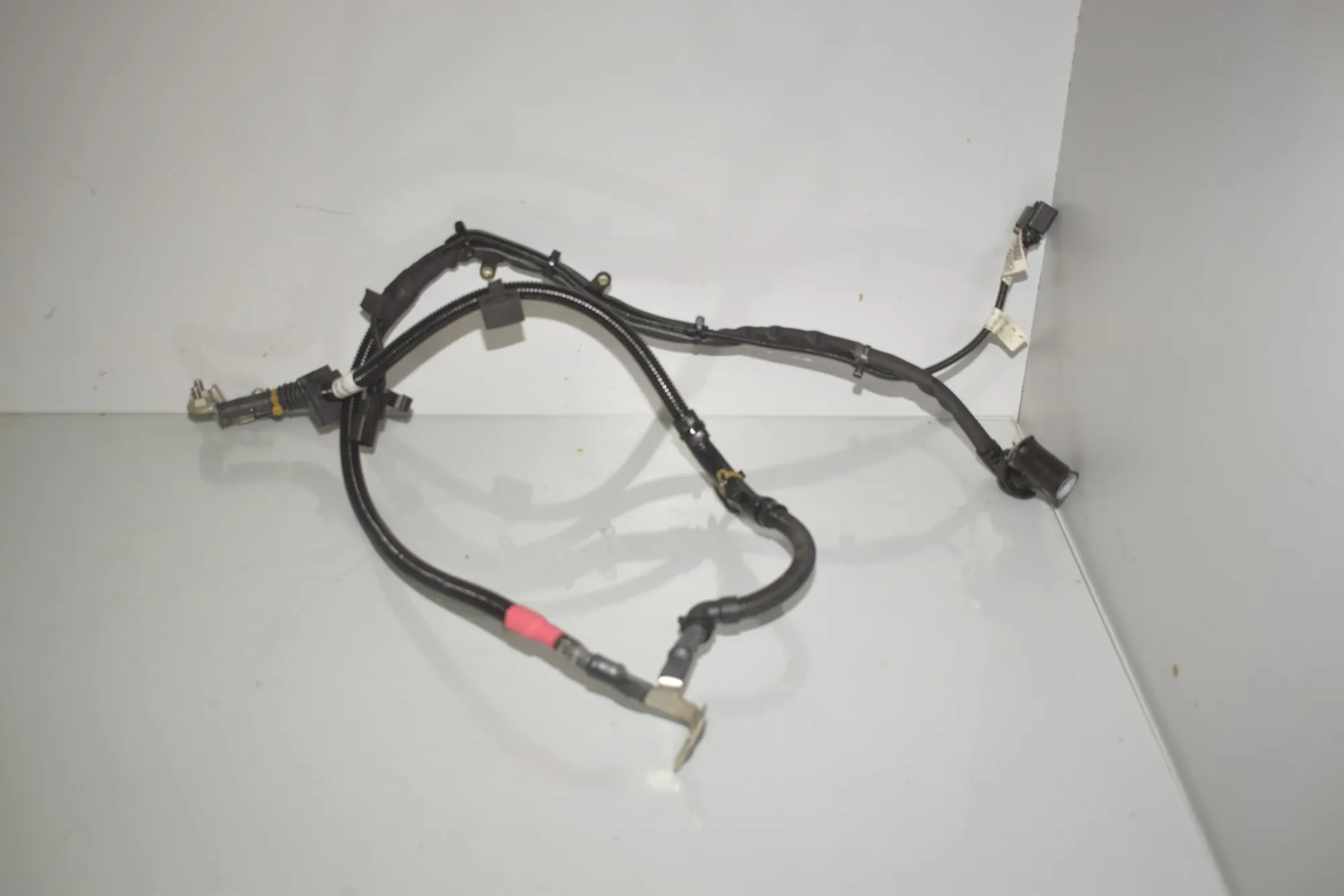 Positive Battery Cable – OEM 7925918 · BMW 2 Active Tourer (U06) (2021 - -) 218d 2022 – 2