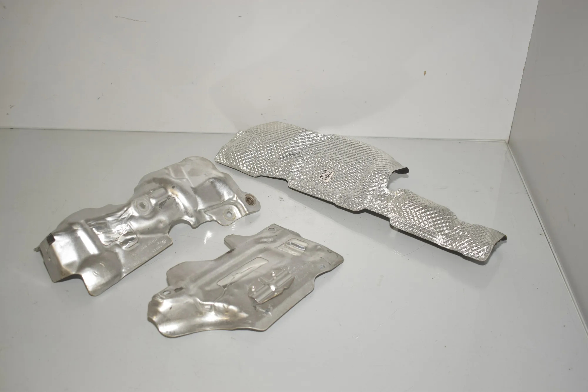 Heat Protection – OEM 9887176 · BMW 2 Active Tourer (U06) (2021 - -) 218d 2022 – 2