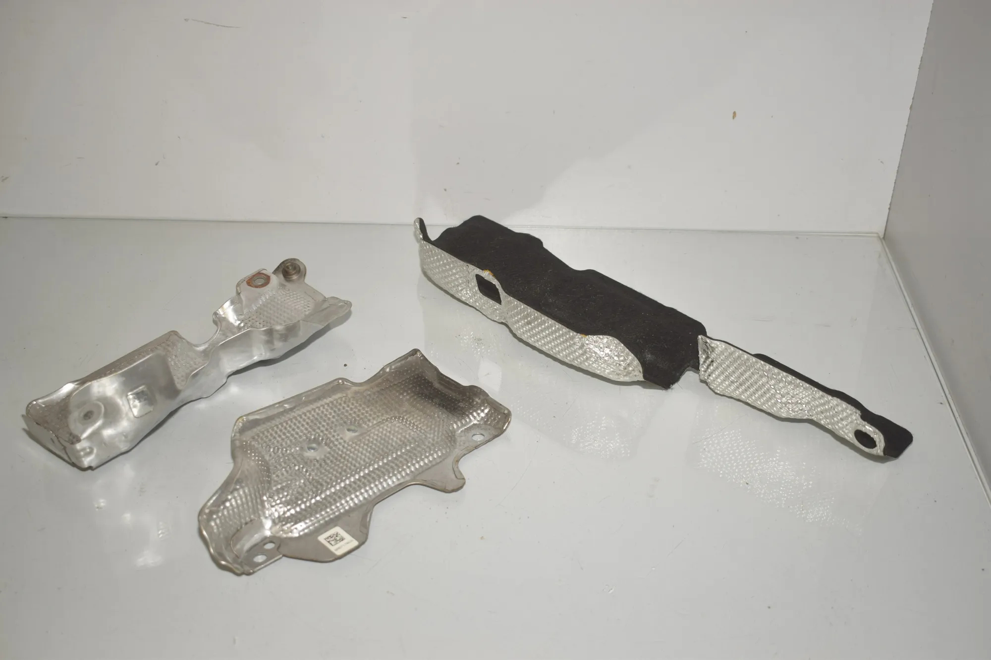 Heat Protection – OEM 9887176 · BMW 2 Active Tourer (U06) (2021 - -) 218d 2022 – 3
