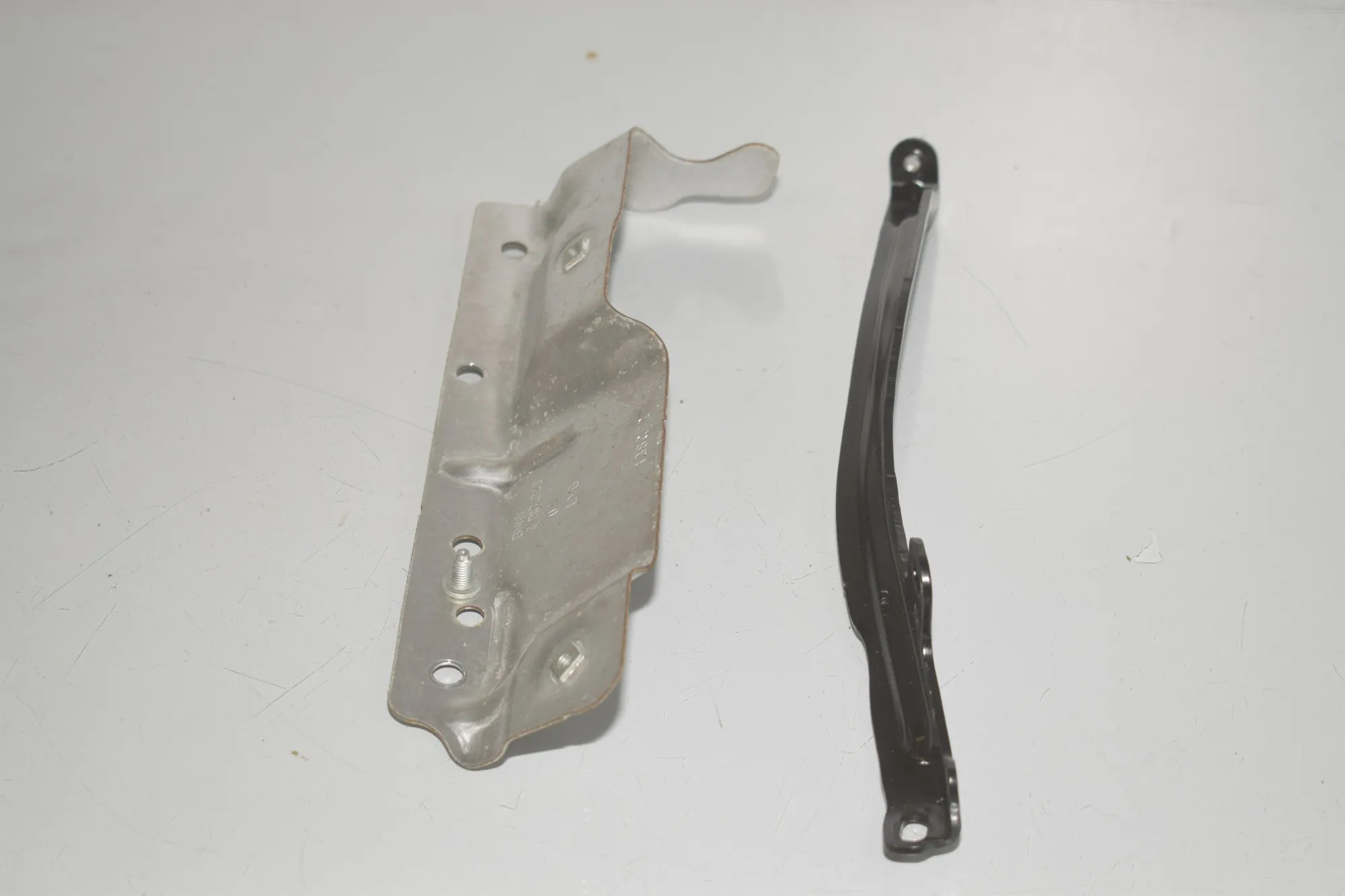 Bracket – OEM 8647243 · BMW X3 (G01, F97) (2017 - -) xDrive 30 e Plug-in-Hybrid 2022
