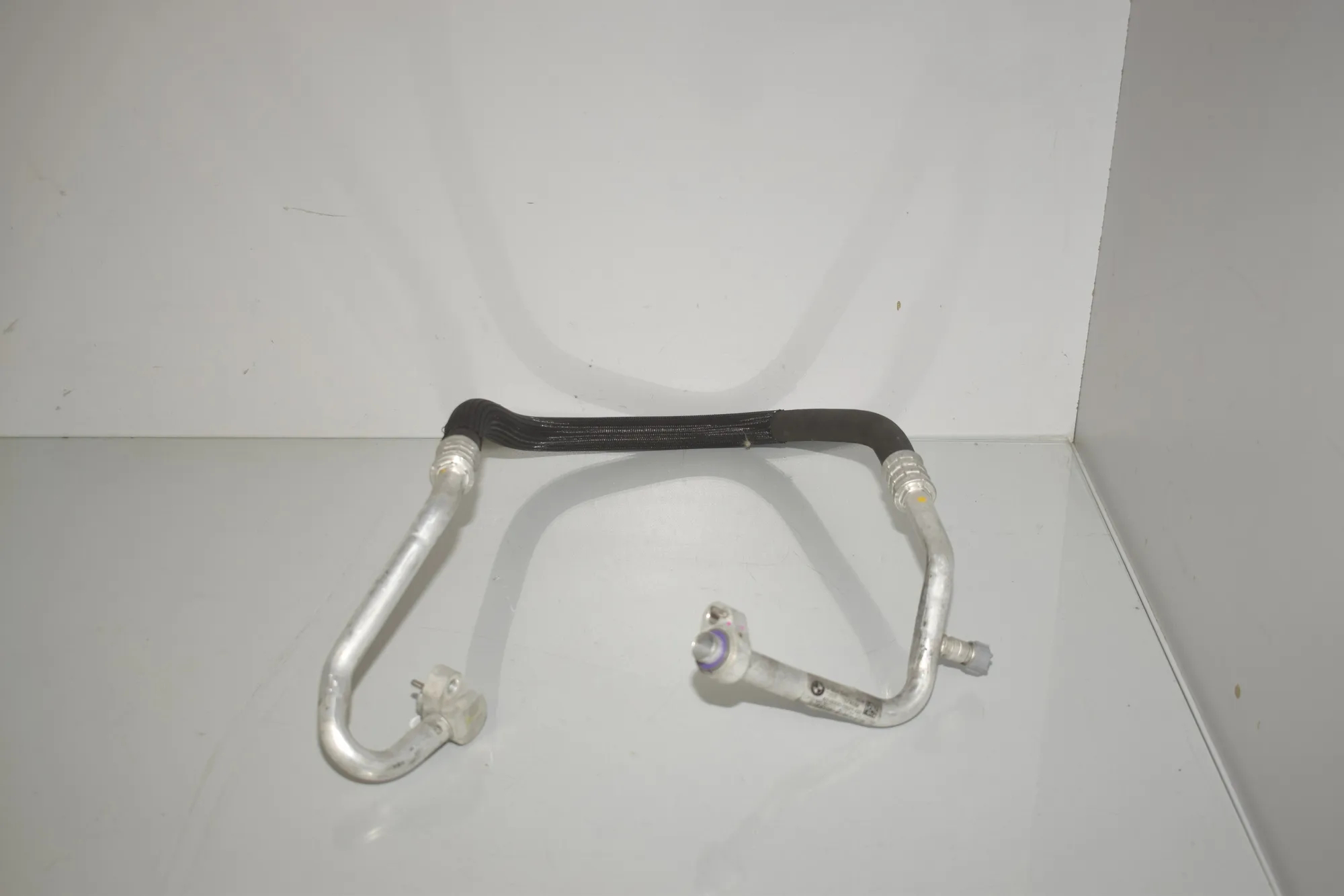 A/C Air Con Hose Pipe – OEM 9354546 · BMW X3 (G01, F97) (2017 - -) xDrive 30 e Plug-in-Hybrid 2022 – 3