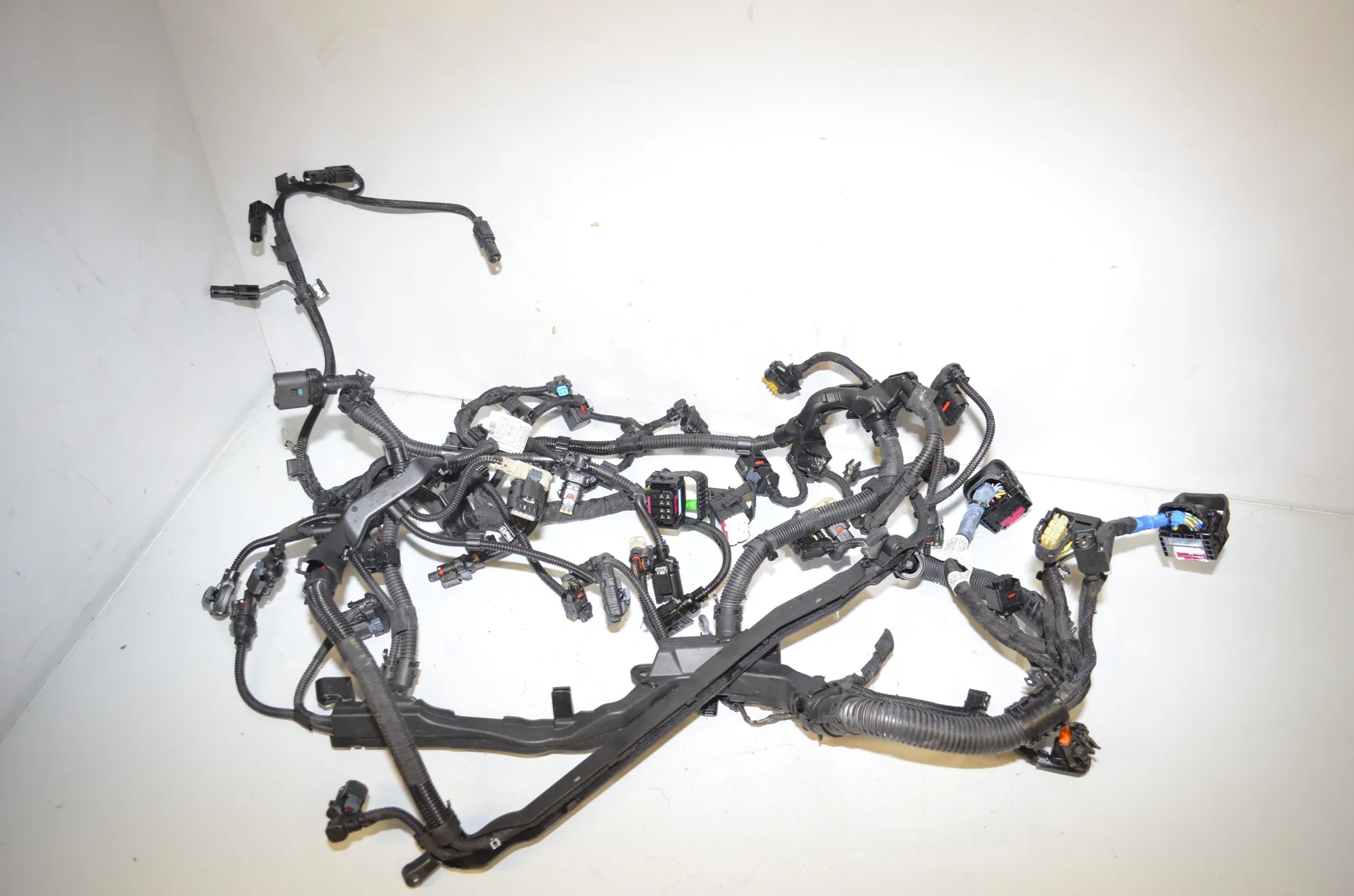 Engine Cable Harness – OEM 8477624 · BMW 2 Active Tourer (U06) (2021 - -) 218d 2022 – 3