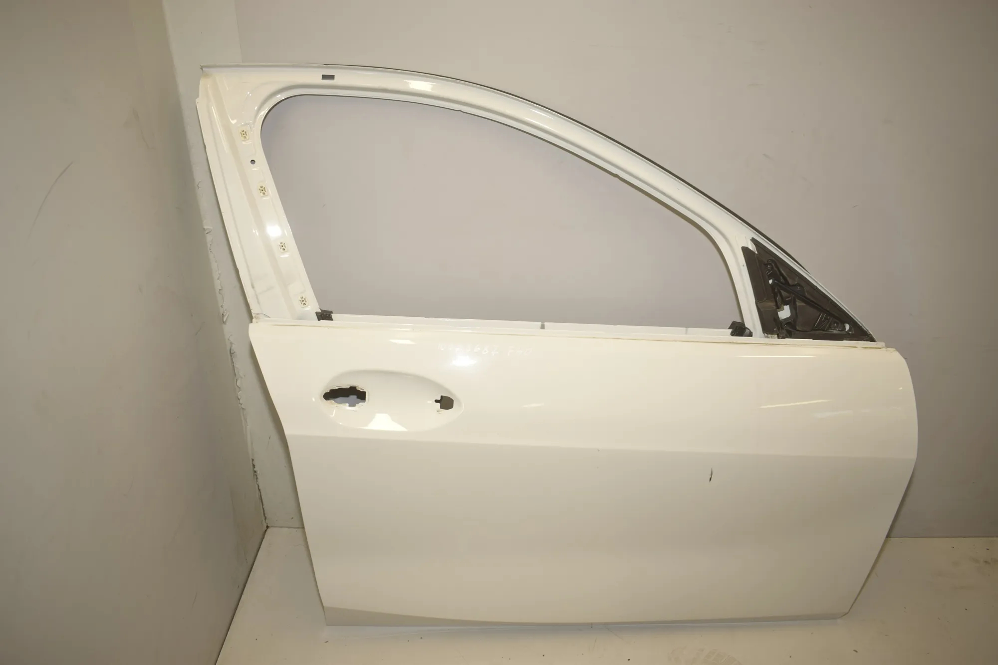 Front Right Door · BMW 1 (F40) (2019 - -) (F40)118i 2020 – 3