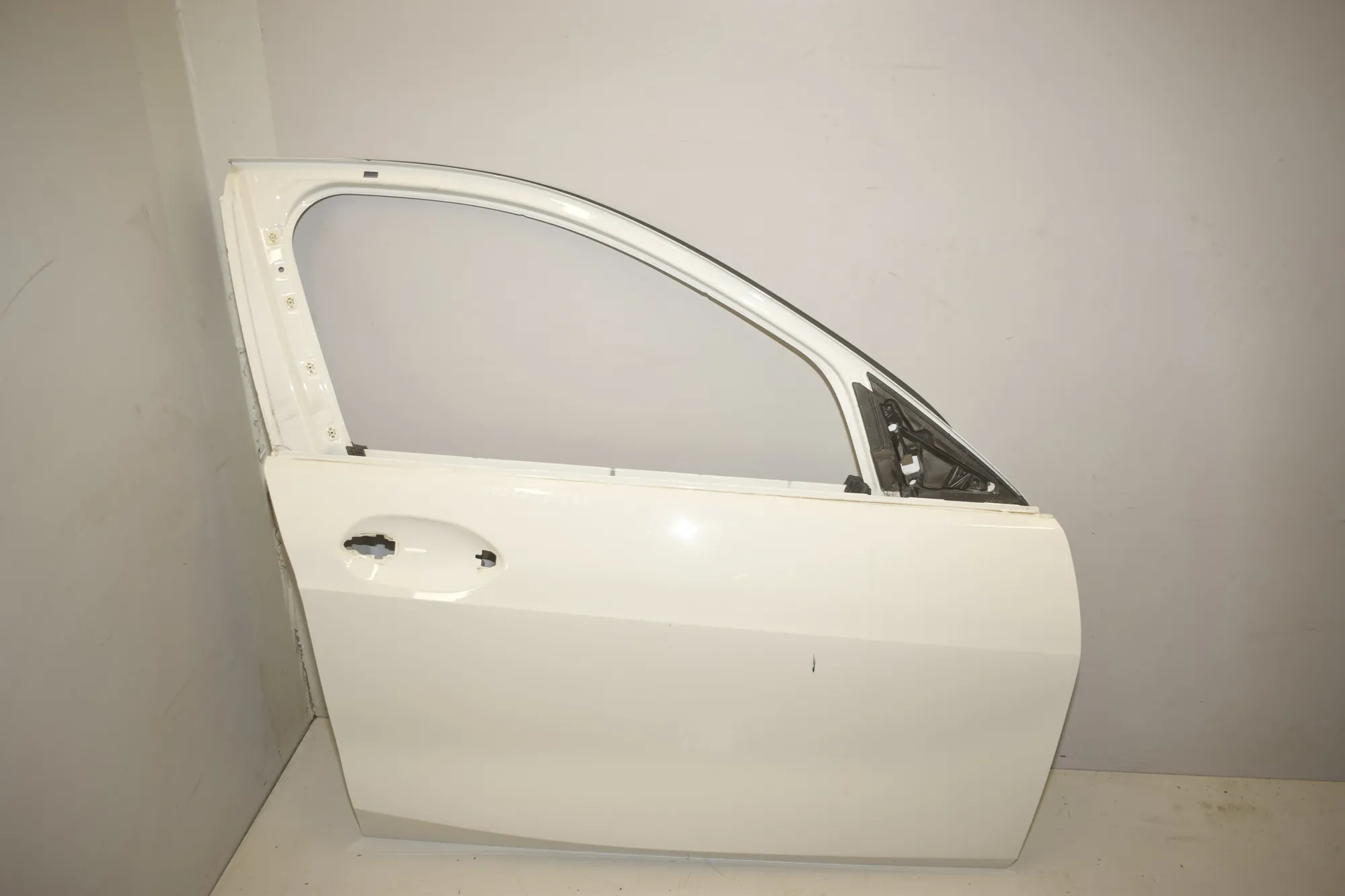 Front Right Door · BMW 1 (F40) (2019 - -) (F40)118i 2020