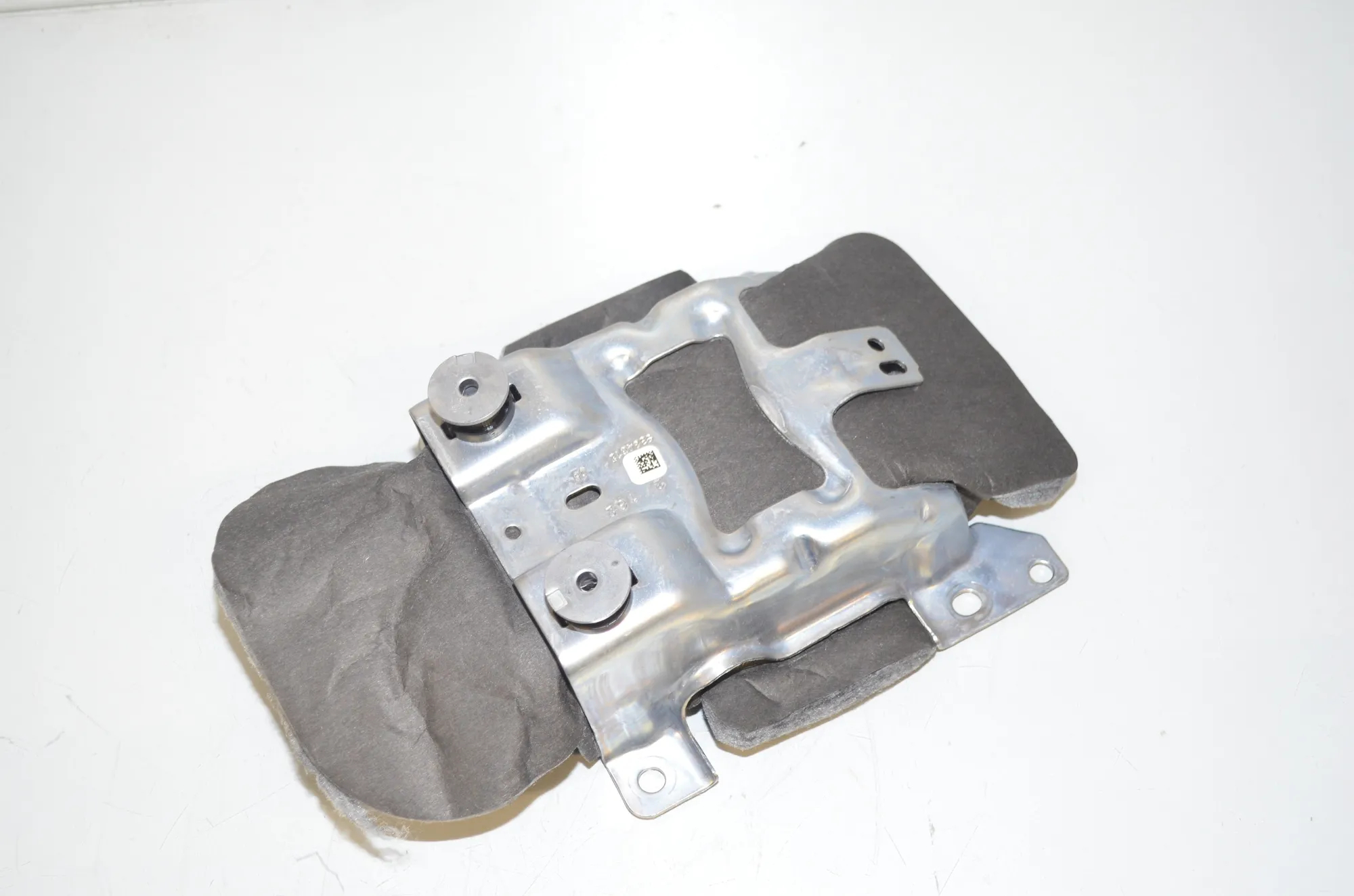 Bracket – OEM 9384612 · BMW X3 (G01, F97) (2017 - -) xDrive 30 e Plug-in-Hybrid 2022 – 2