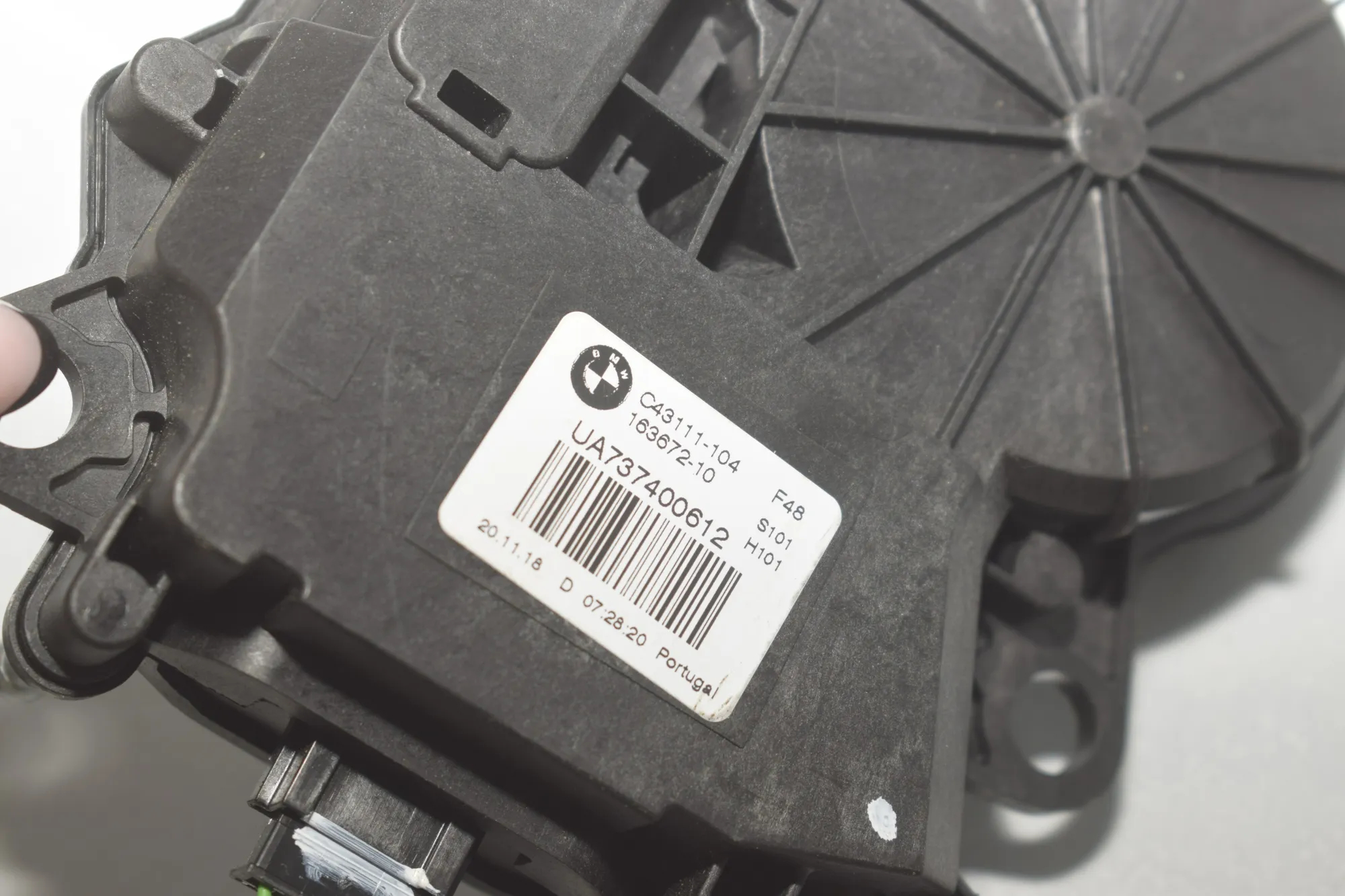 Electric Tailgate Opening Kit – OEM 9491419 · BMW X1 (F48) xDrive 18 d 2018 – 10