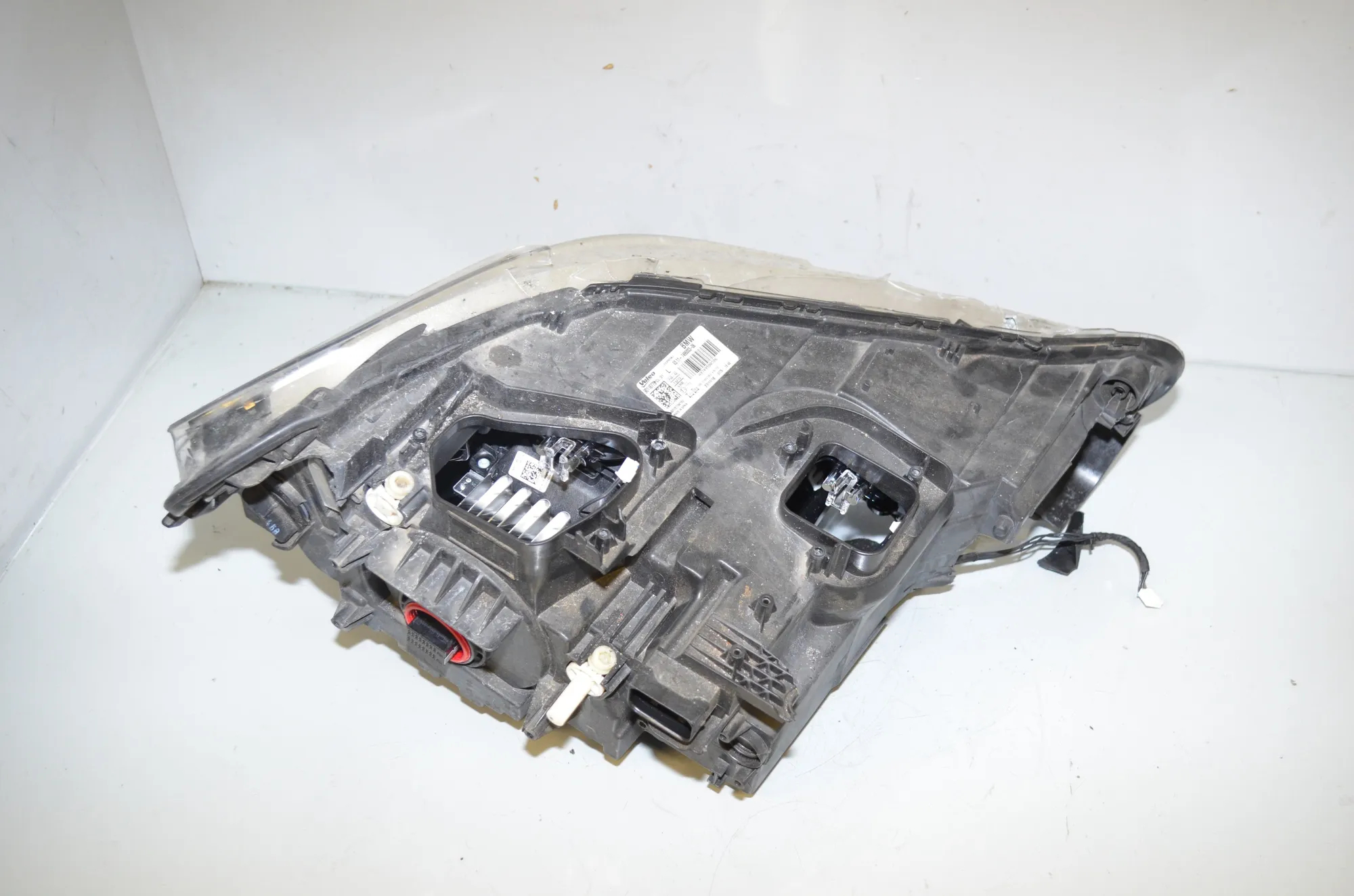 Front Left Headlight – OEM 7495003 · BMW X1 (F48) xDrive 18 d 2018 – 4