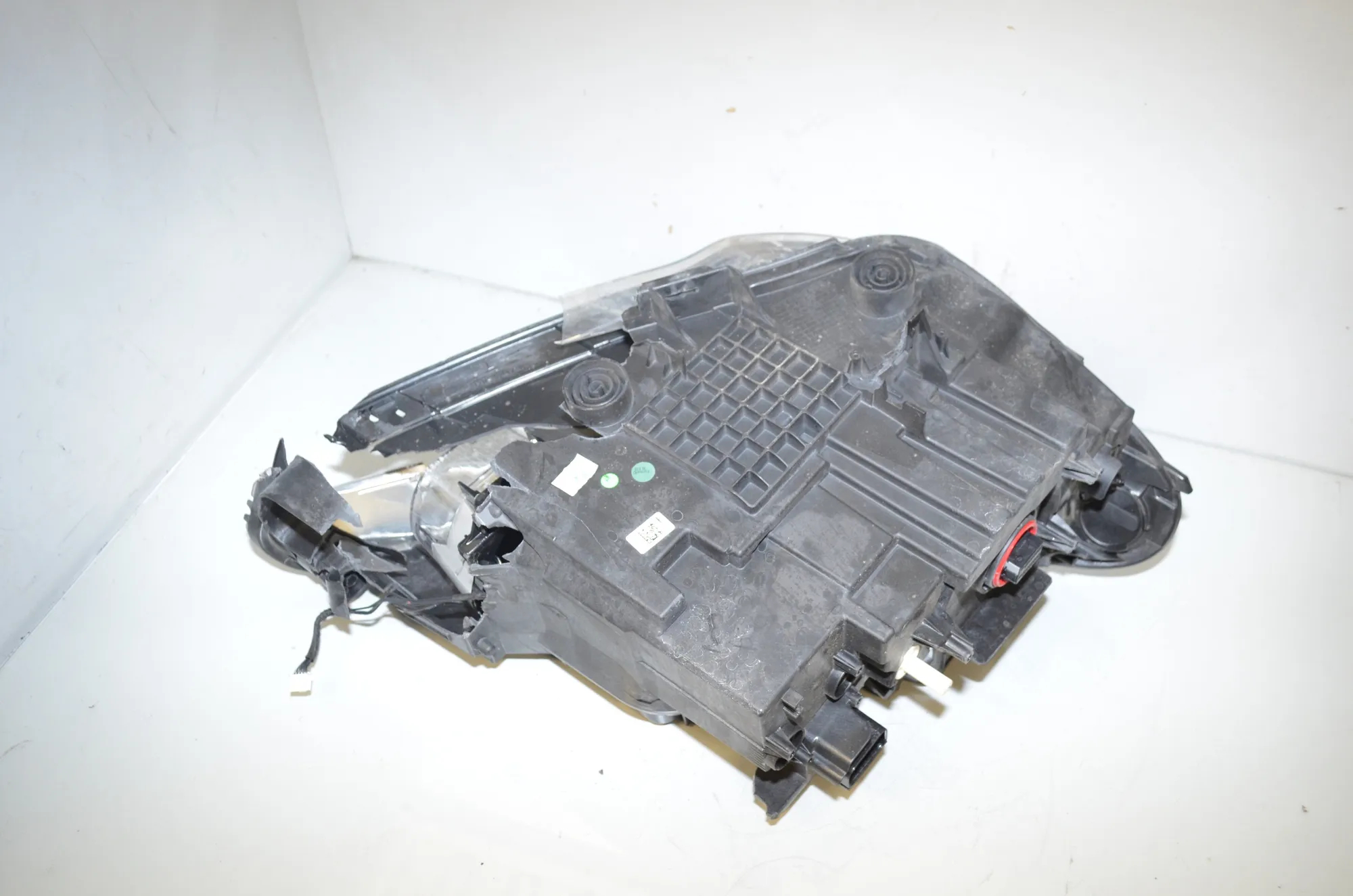 Front Left Headlight – OEM 7495003 · BMW X1 (F48) xDrive 18 d 2018 – 3