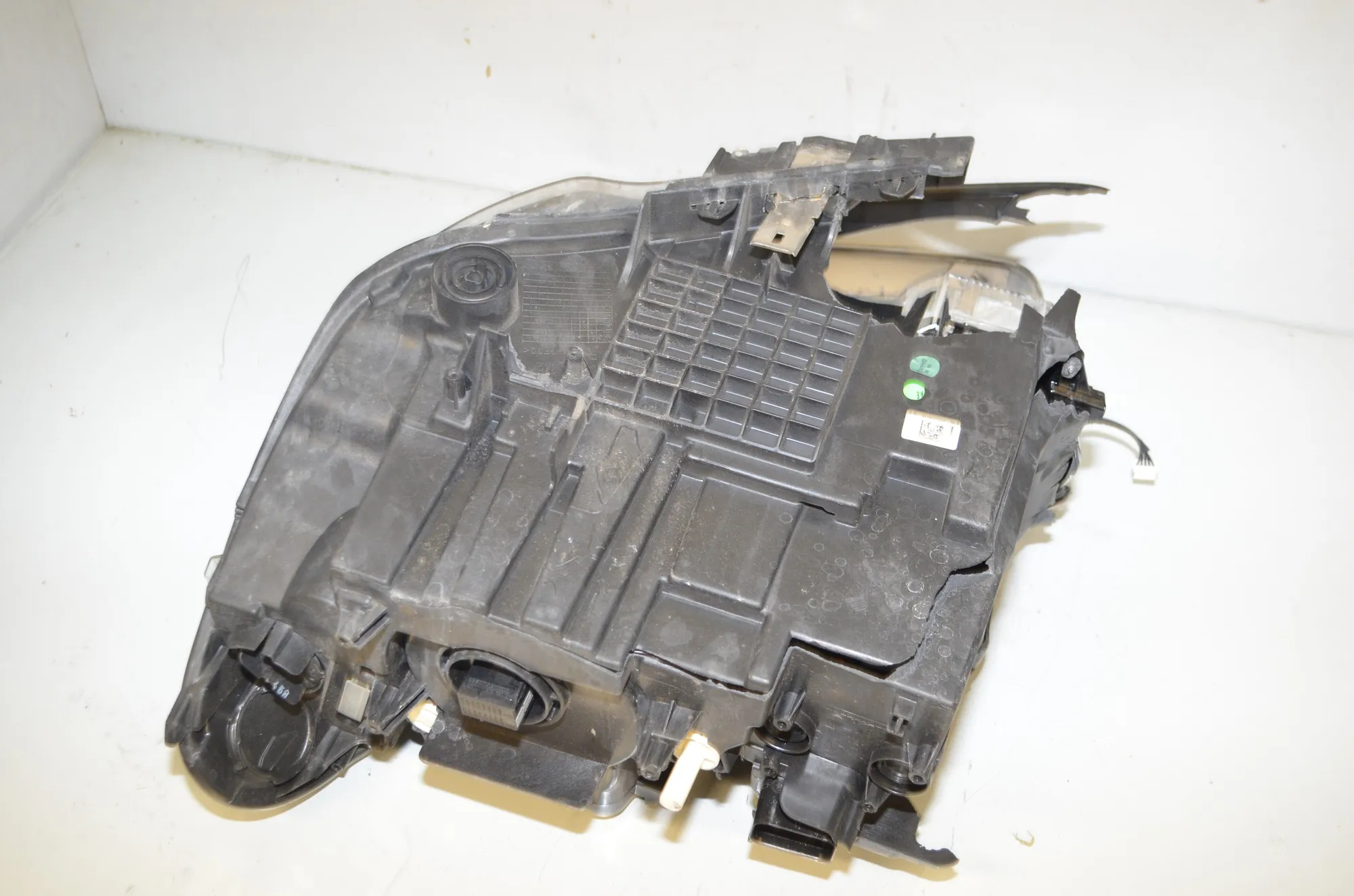 Front Right Headlight – OEM 7495004 · BMW X1 (F48) xDrive 18 d 2018 – 4
