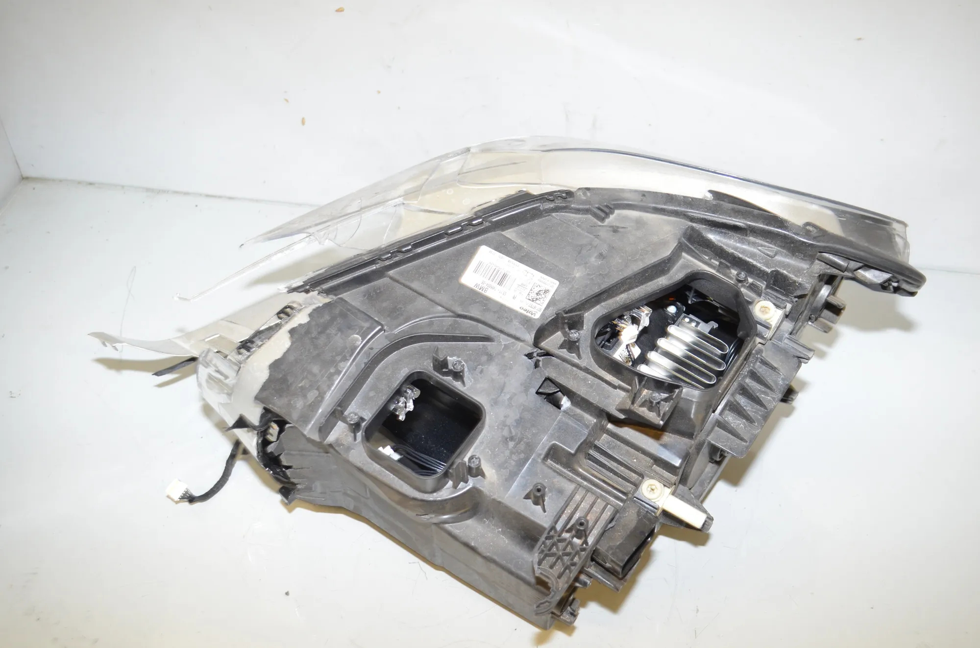 Front Right Headlight – OEM 7495004 · BMW X1 (F48) xDrive 18 d 2018 – 3