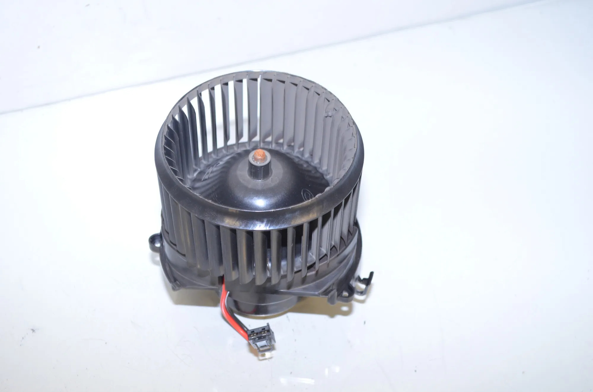 Heater Blower Fan – OEM 9297752 · BMW X1 (F48) xDrive 18 d 2018 – 4