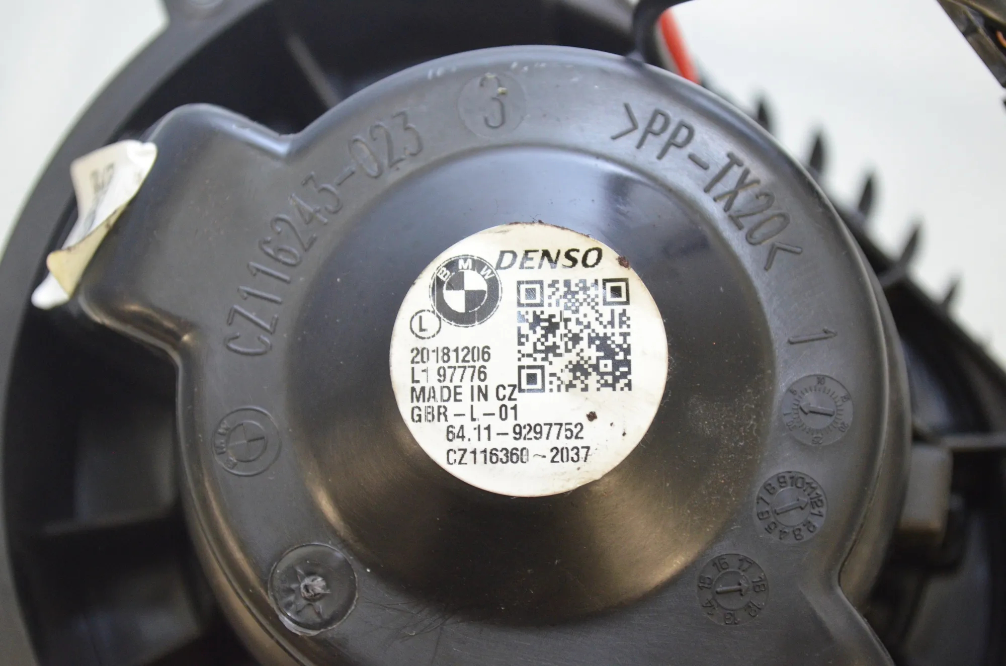 Heater Blower Fan – OEM 9297752 · BMW X1 (F48) xDrive 18 d 2018 – 5