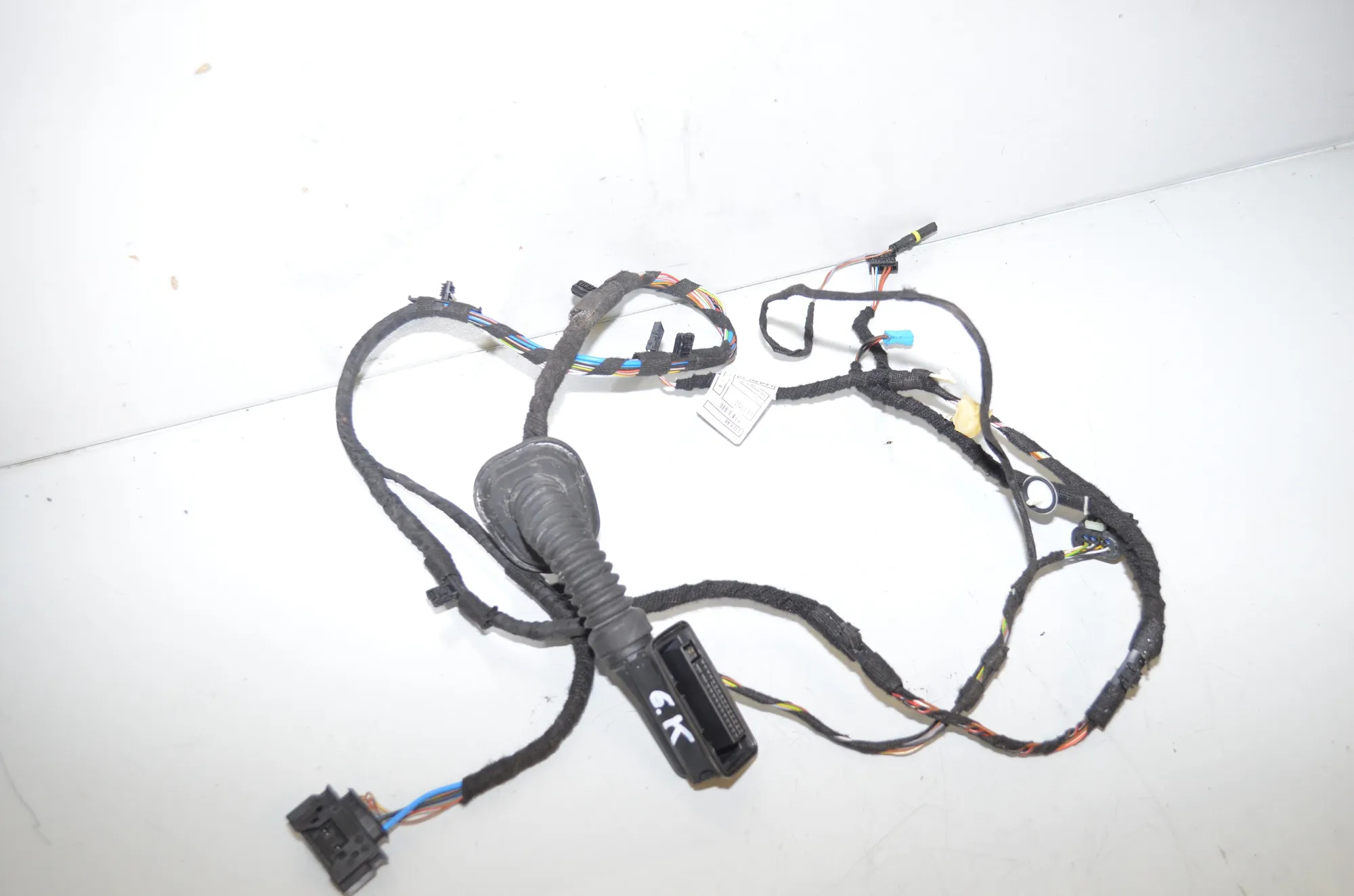 Rear Left Door Wiring – OEM 6840096 · BMW X1 (F48) xDrive 18 d 2018