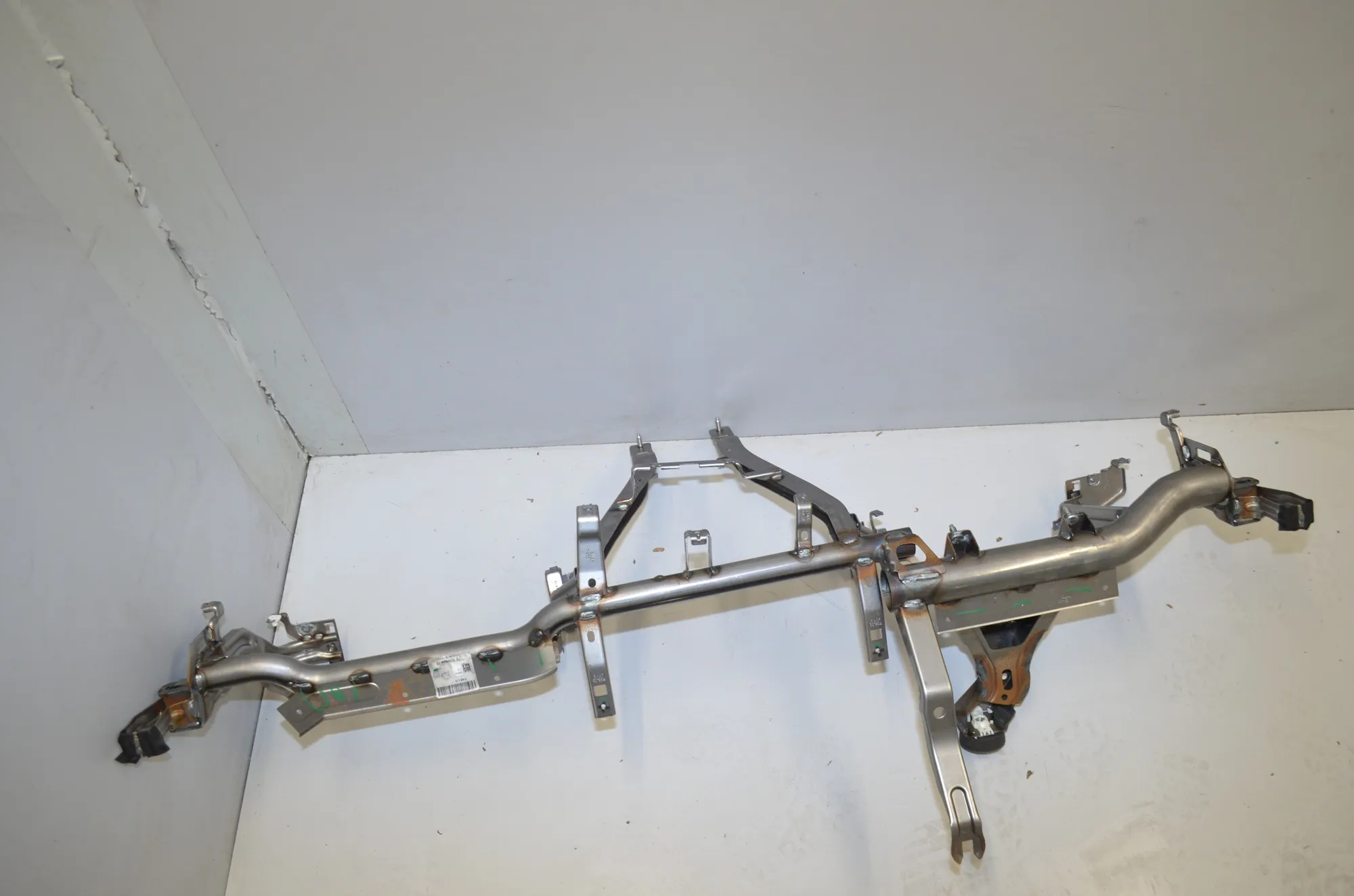 Dashboard Frame – OEM 9296844 · BMW X1 (F48) xDrive 18 d 2018 – 2